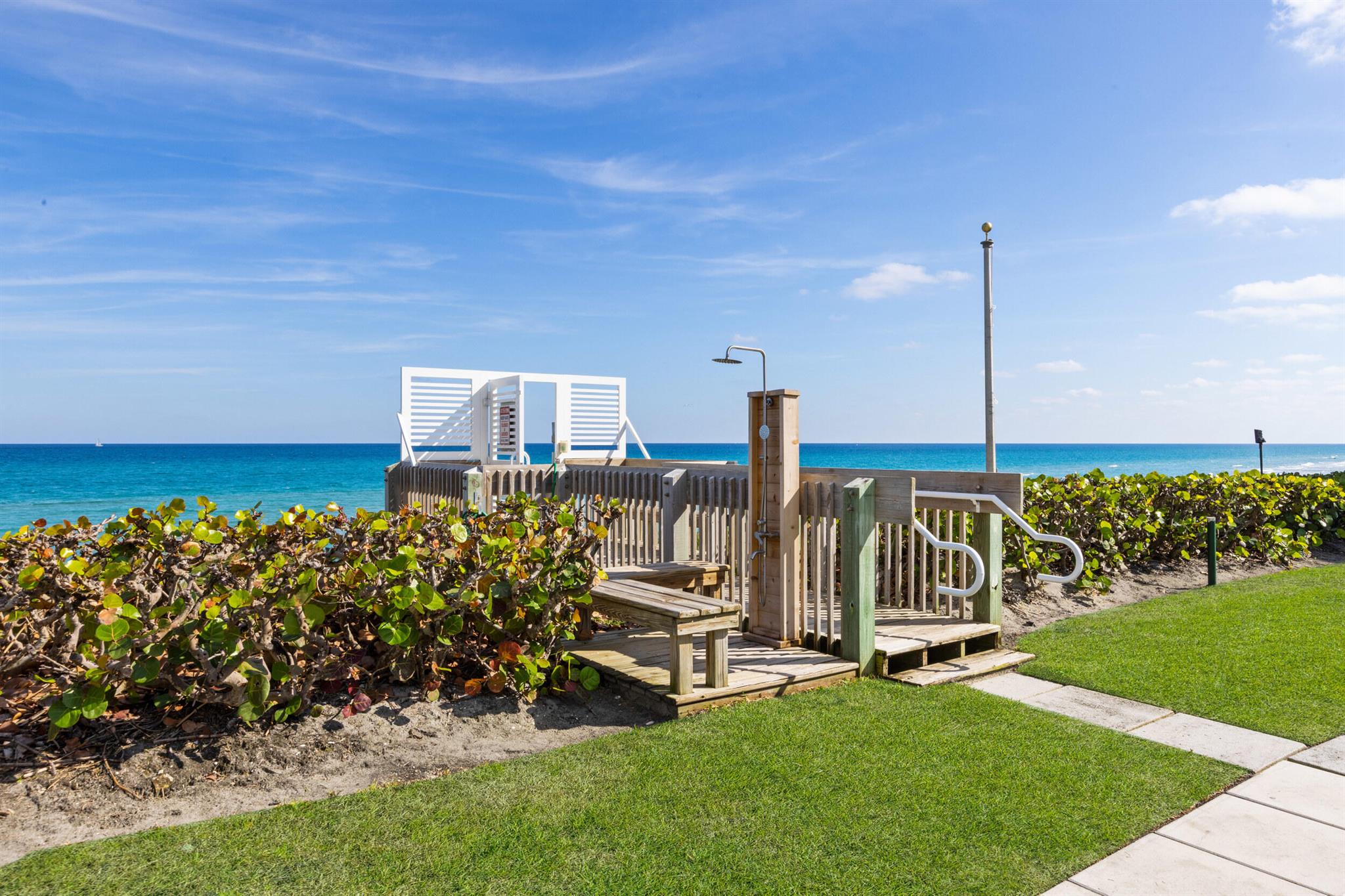 2000 S Ocean Boulevard 201n