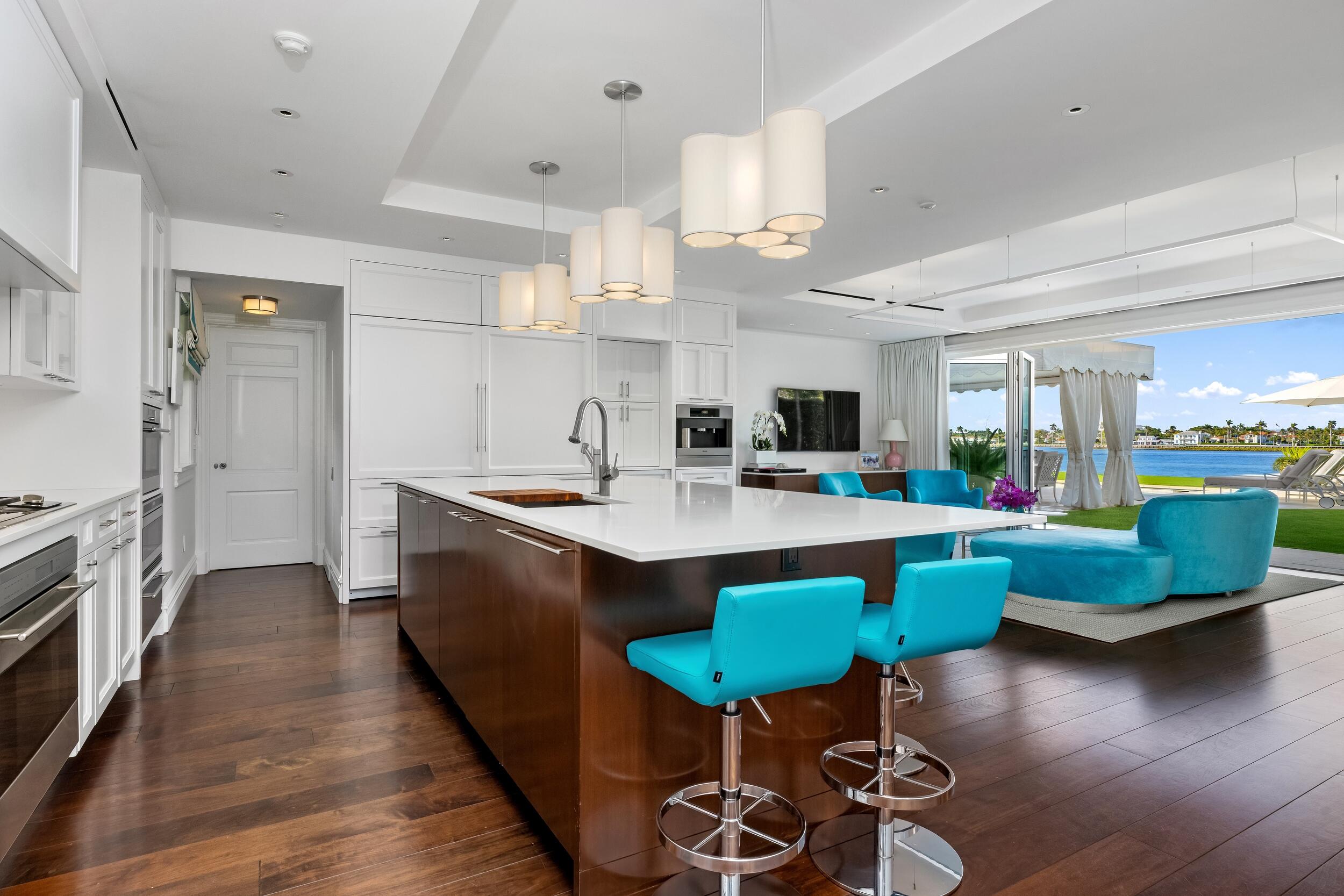 631 Island Drive