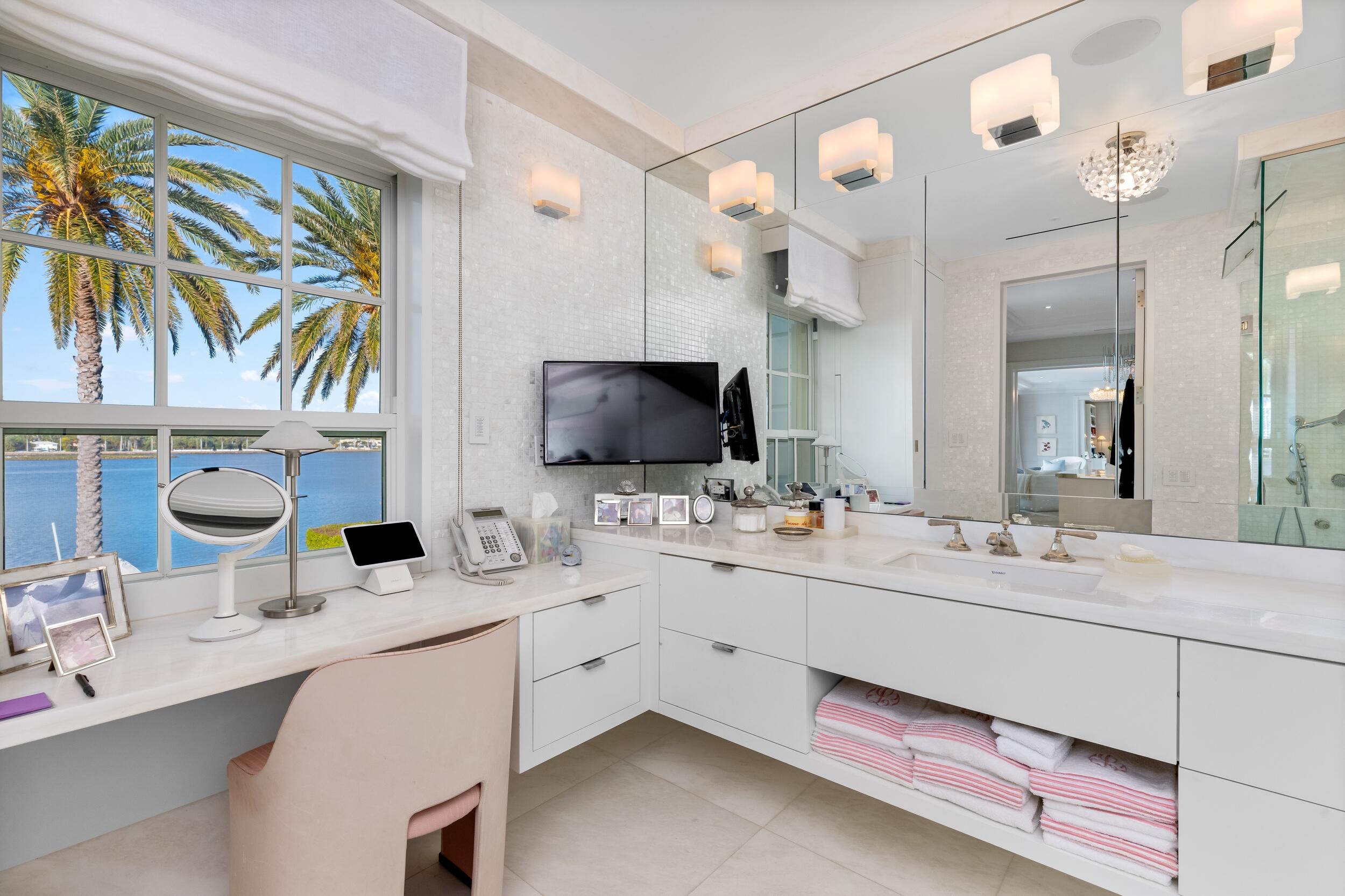 631 Island Drive