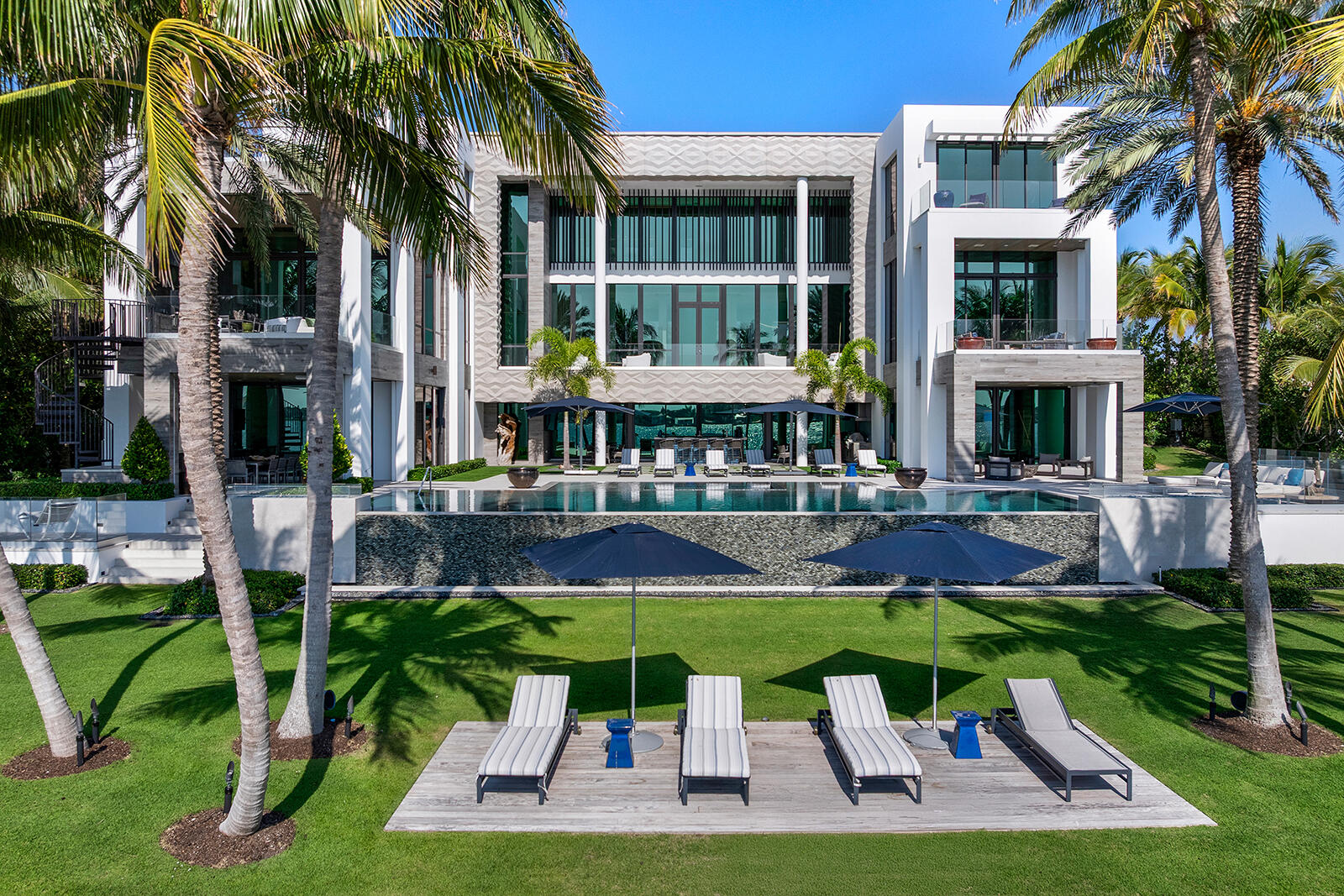 1940 S Ocean Boulevard