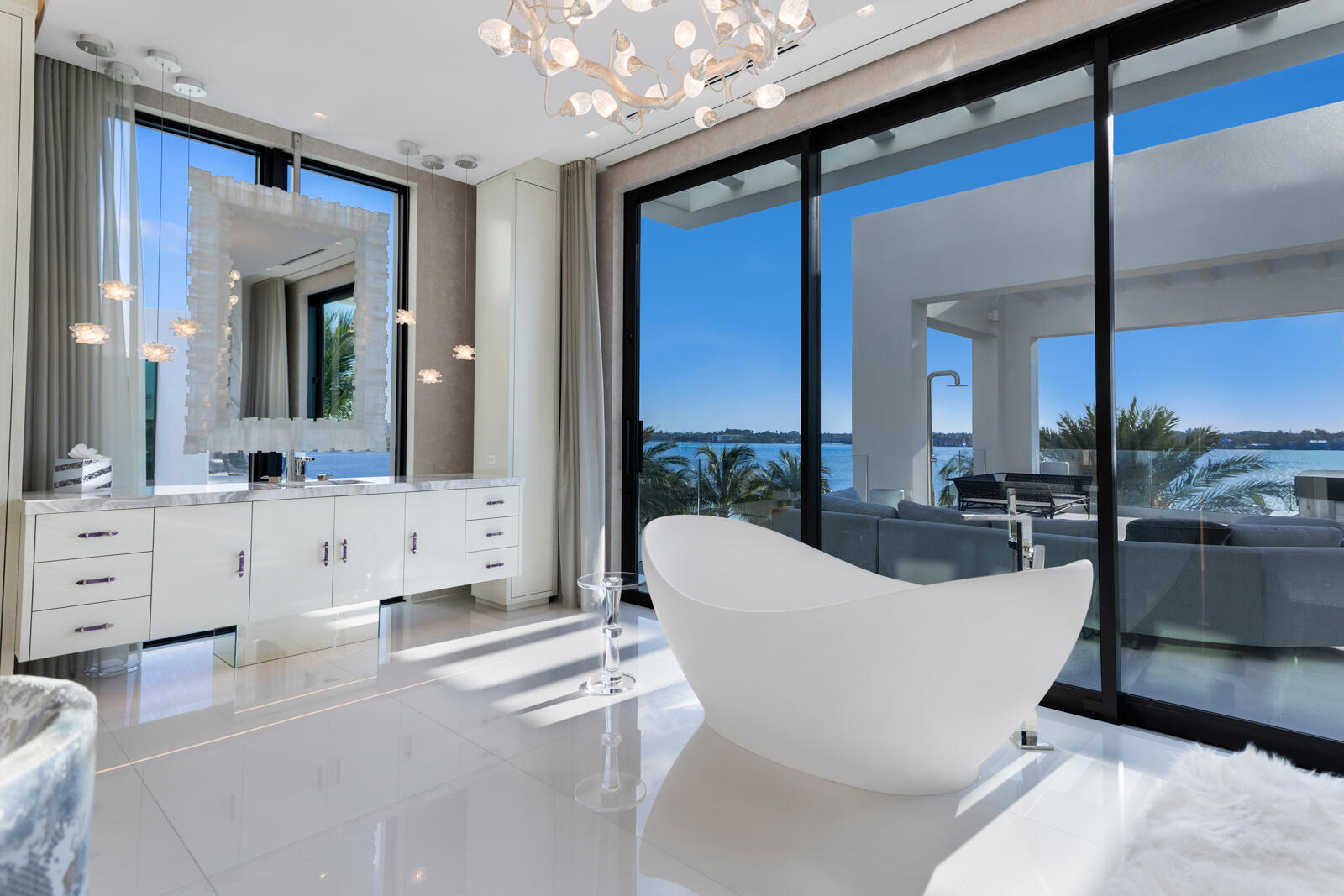 1940 S Ocean Boulevard