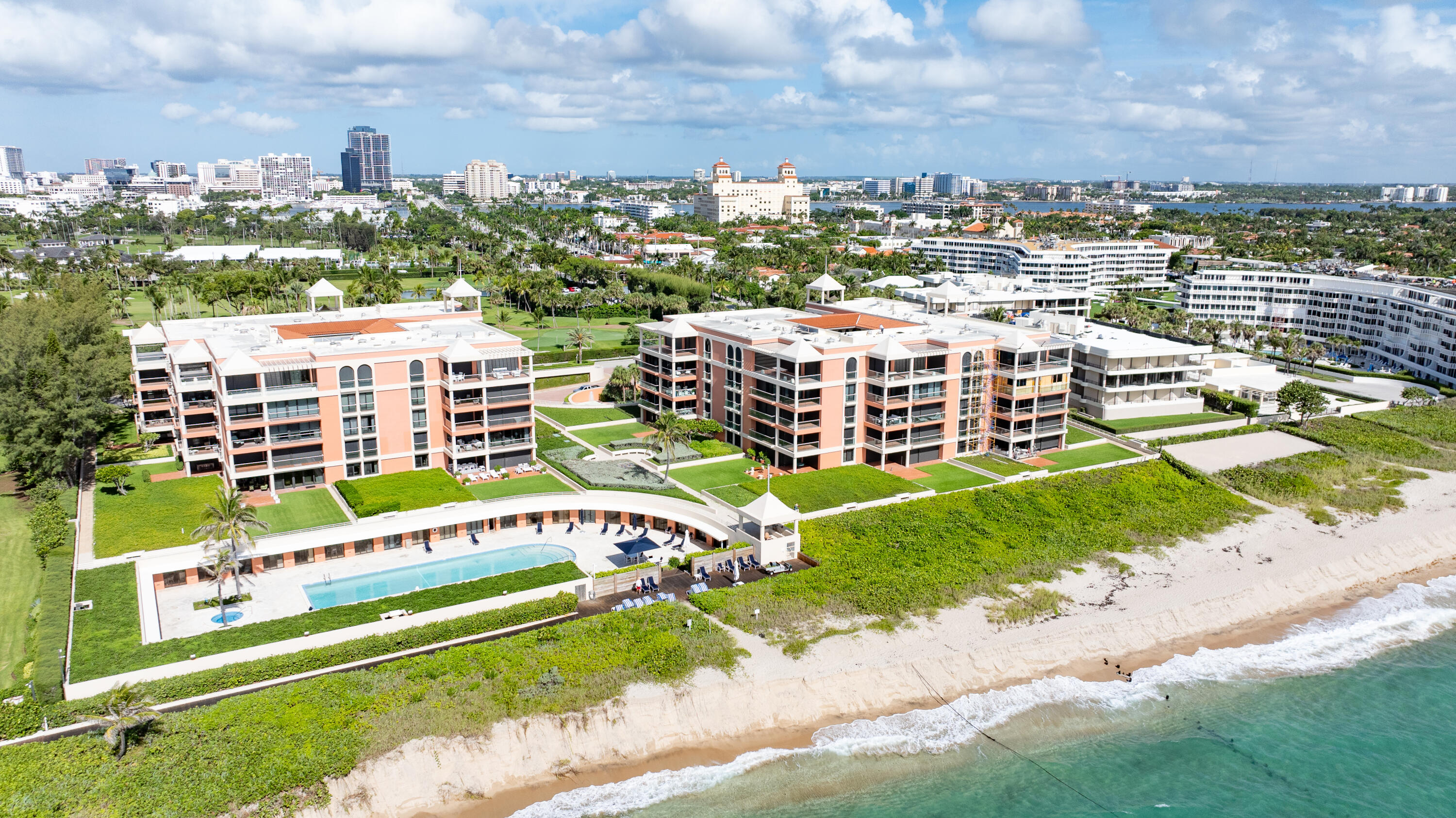 2 N Breakers Row N25