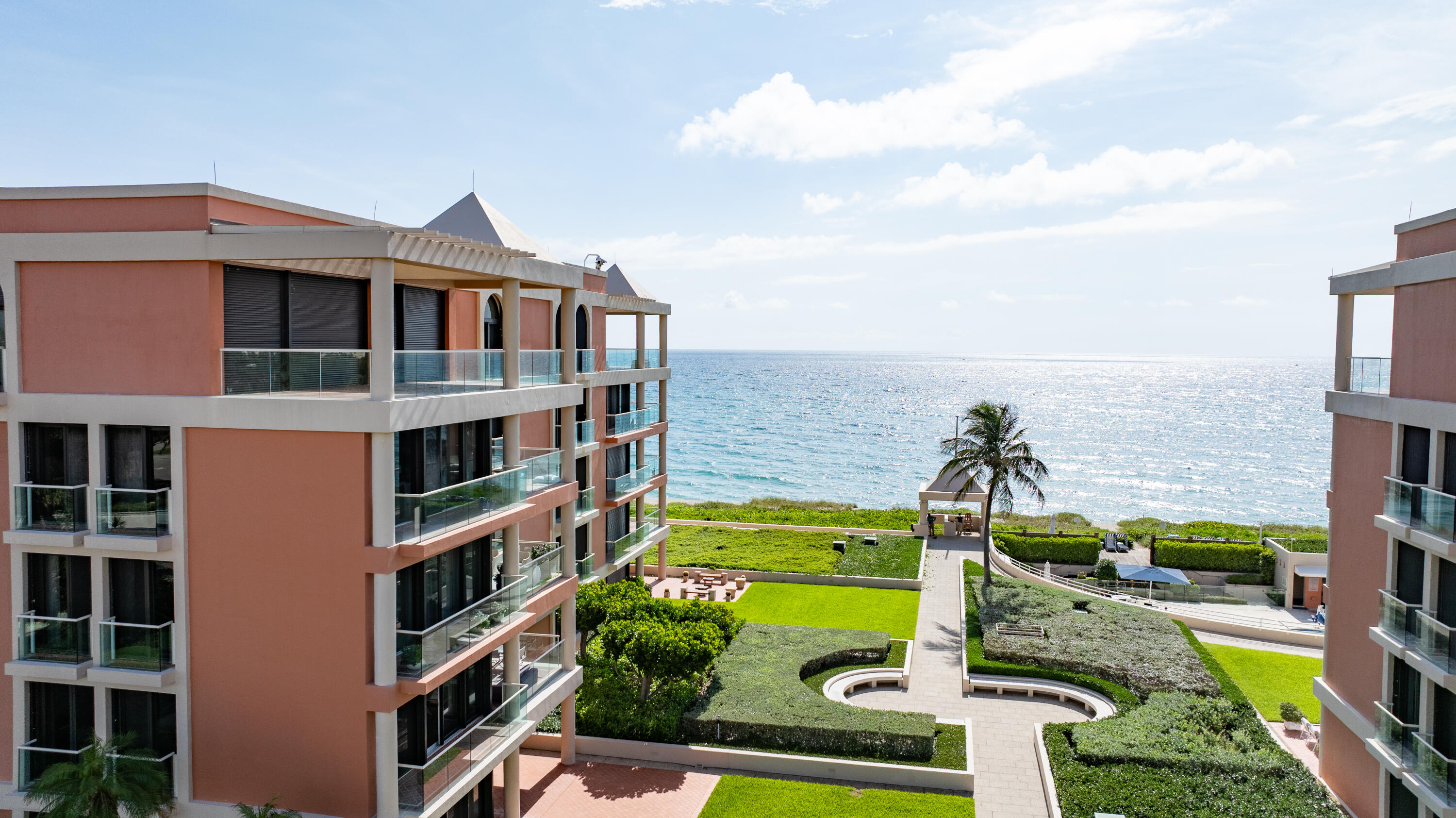 2 N Breakers Row N25