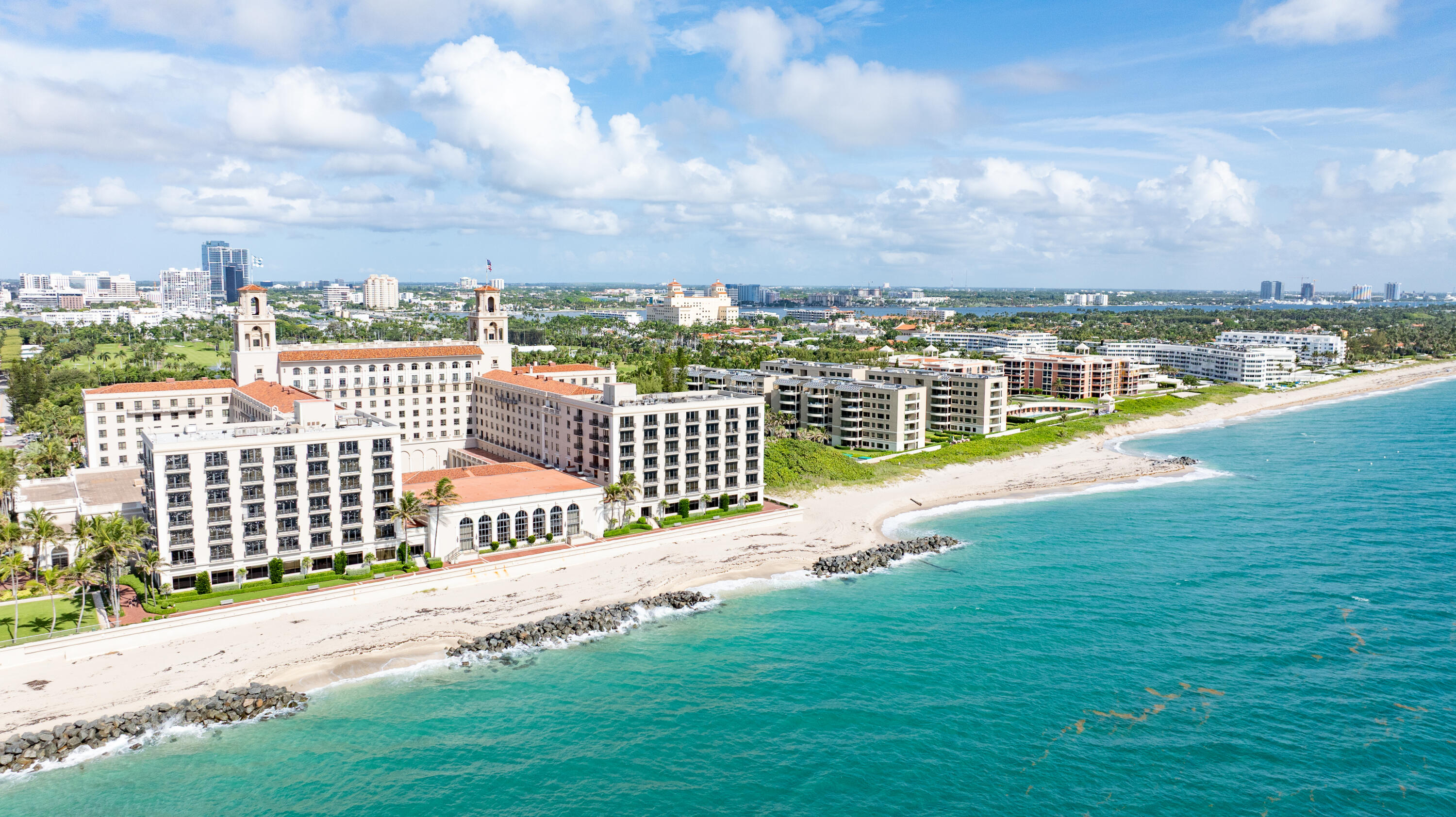 2 N Breakers Row N25