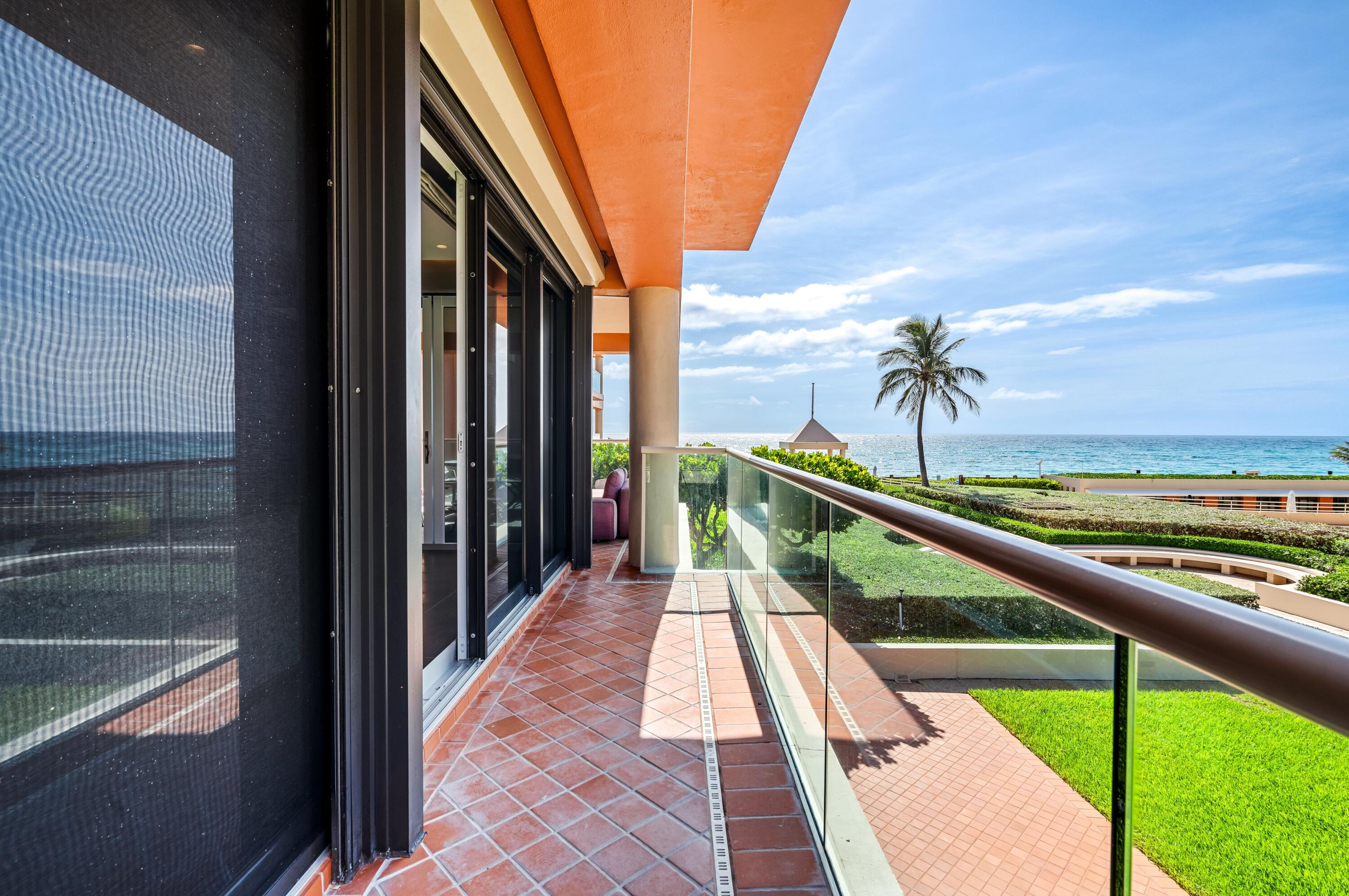 2 N Breakers Row N25