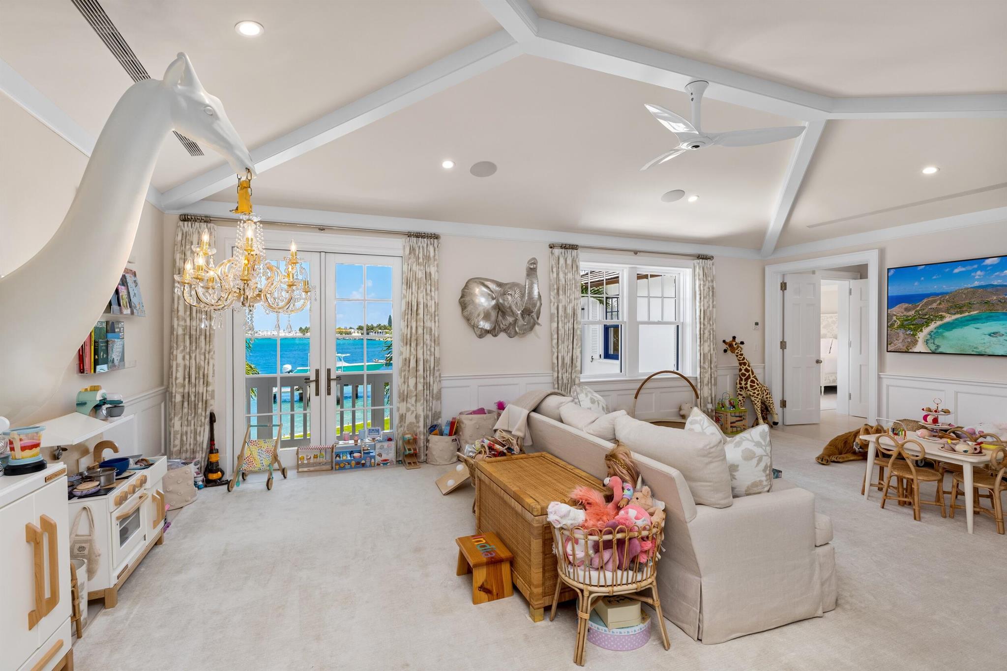 1610 N Ocean Boulevard