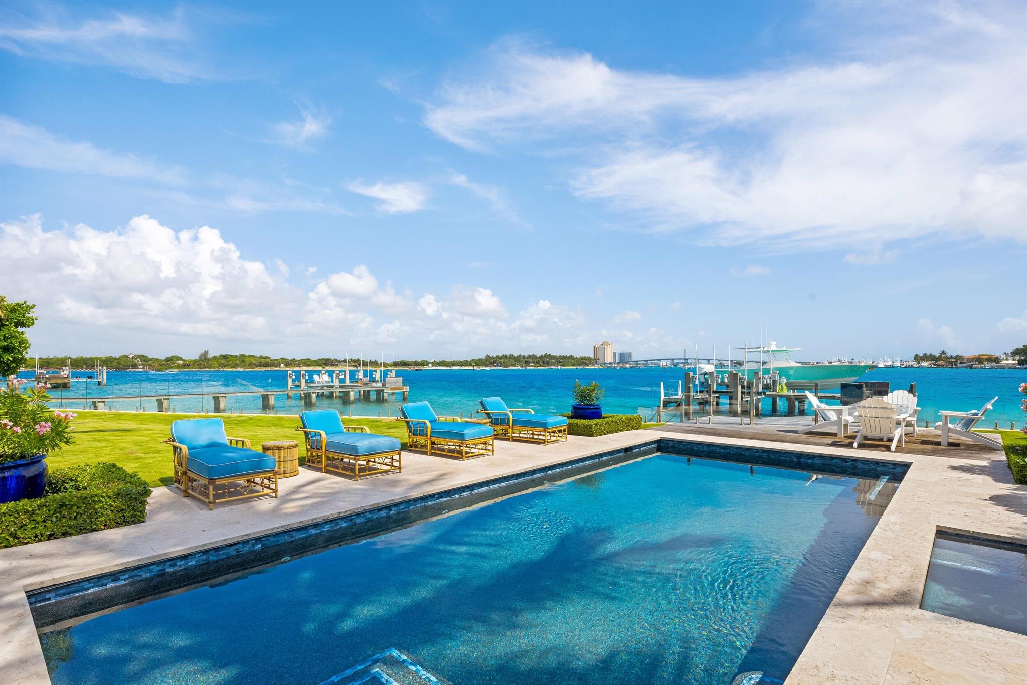 1610 N Ocean Boulevard