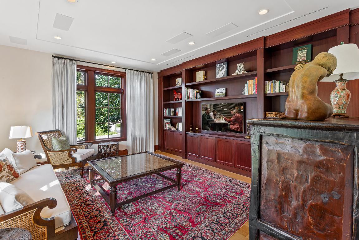 Rare Multi-Structure Compound on North End
