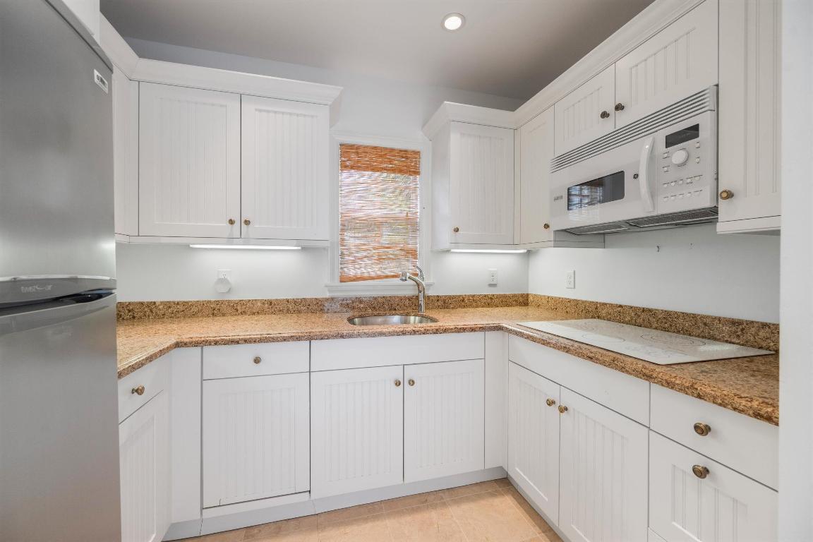 Double Lot Charmer In Town