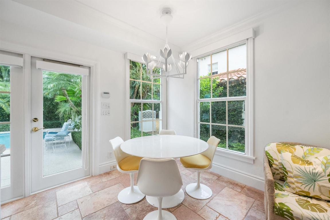 Double Lot Charmer In Town