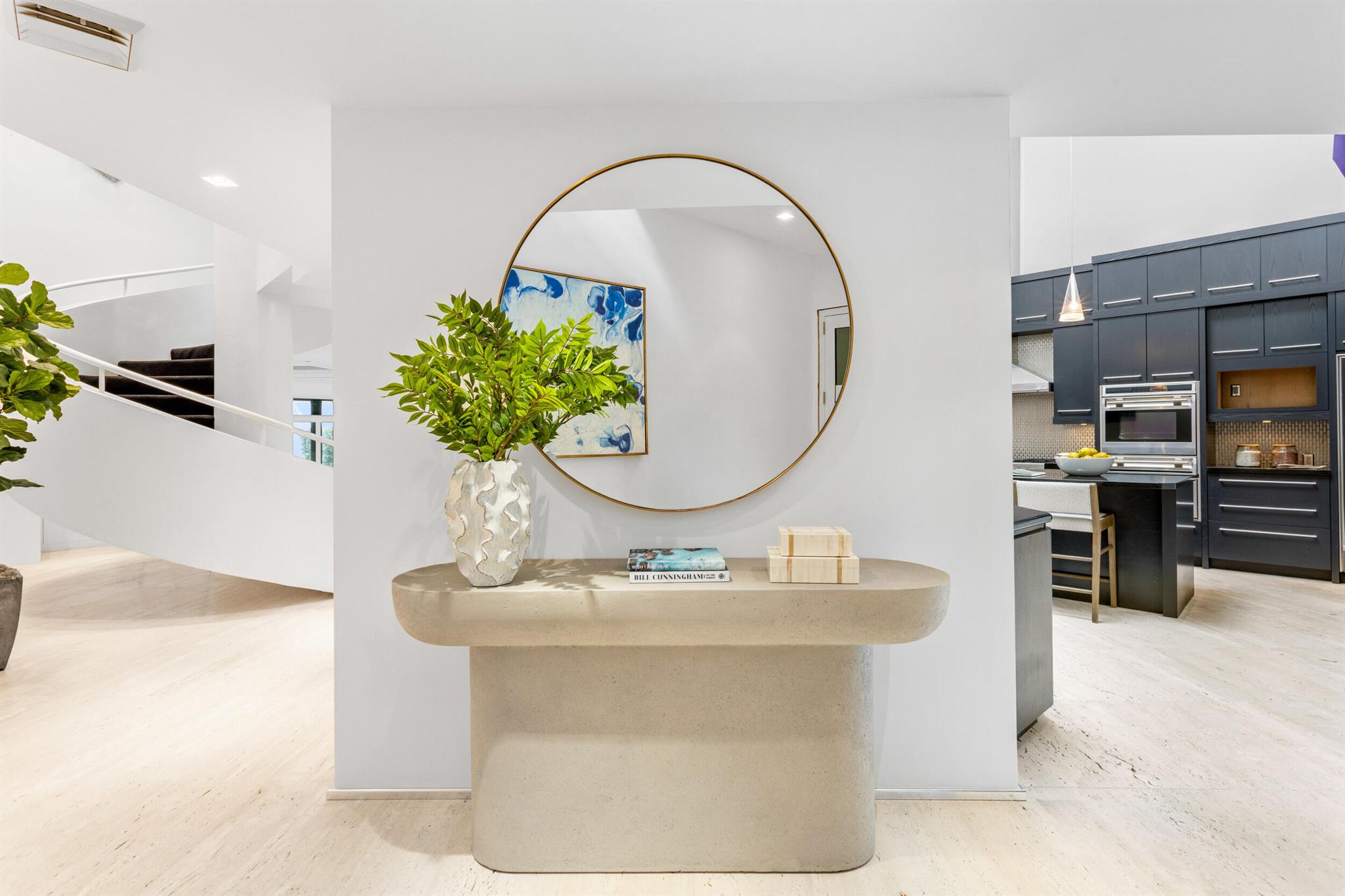 2 Sloans Curve Drive