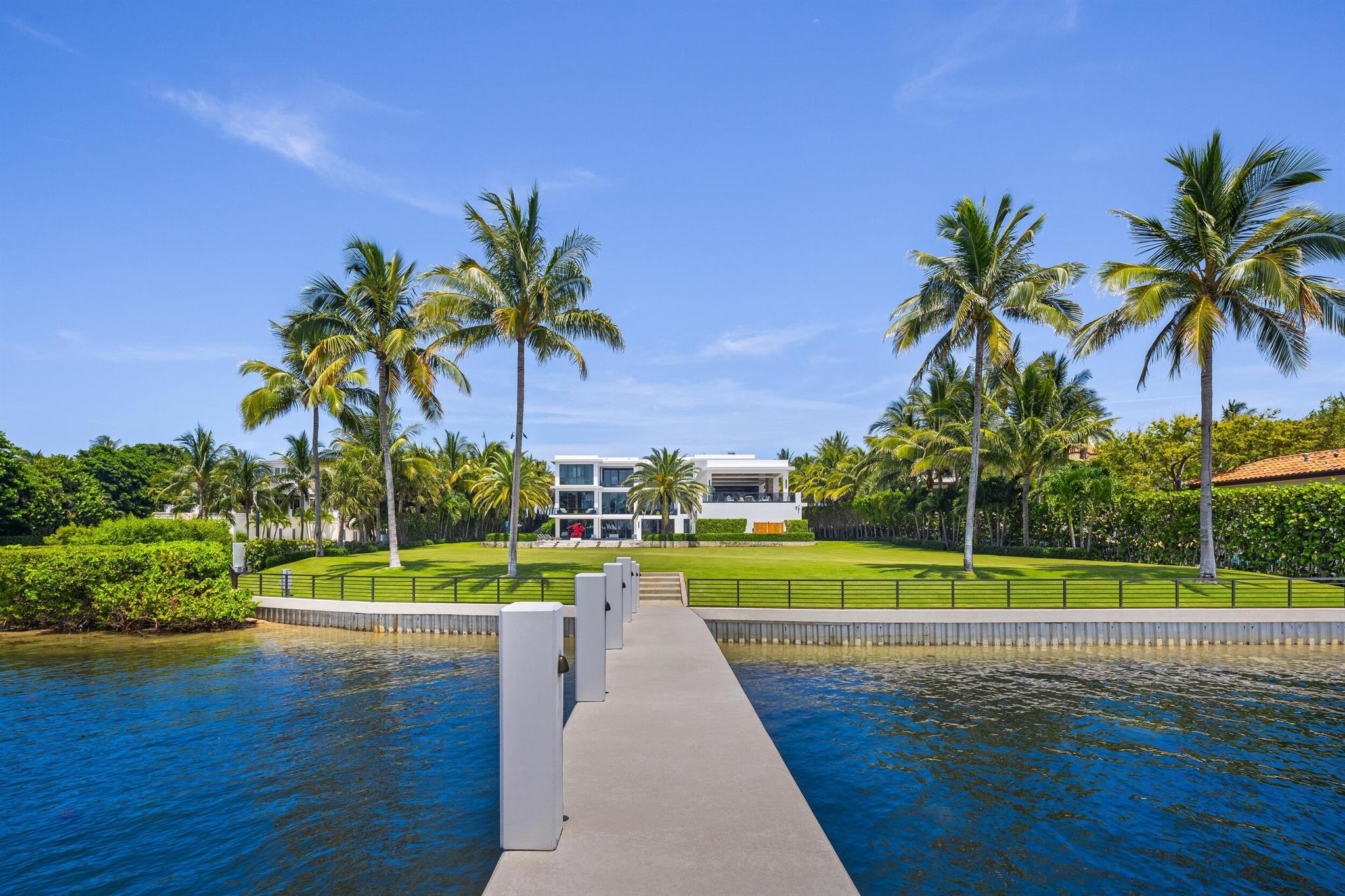 1660 S Ocean Boulevard