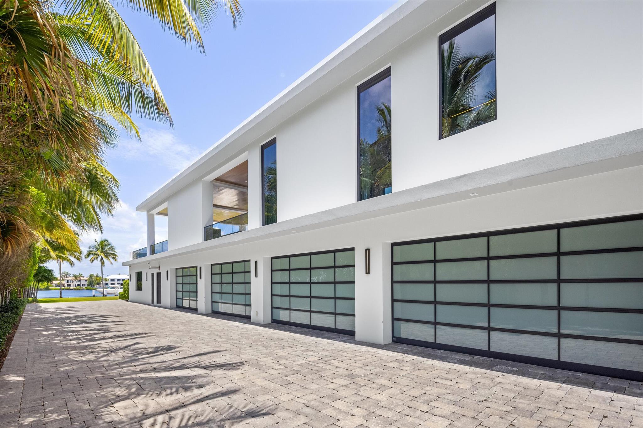 1660 S Ocean Boulevard