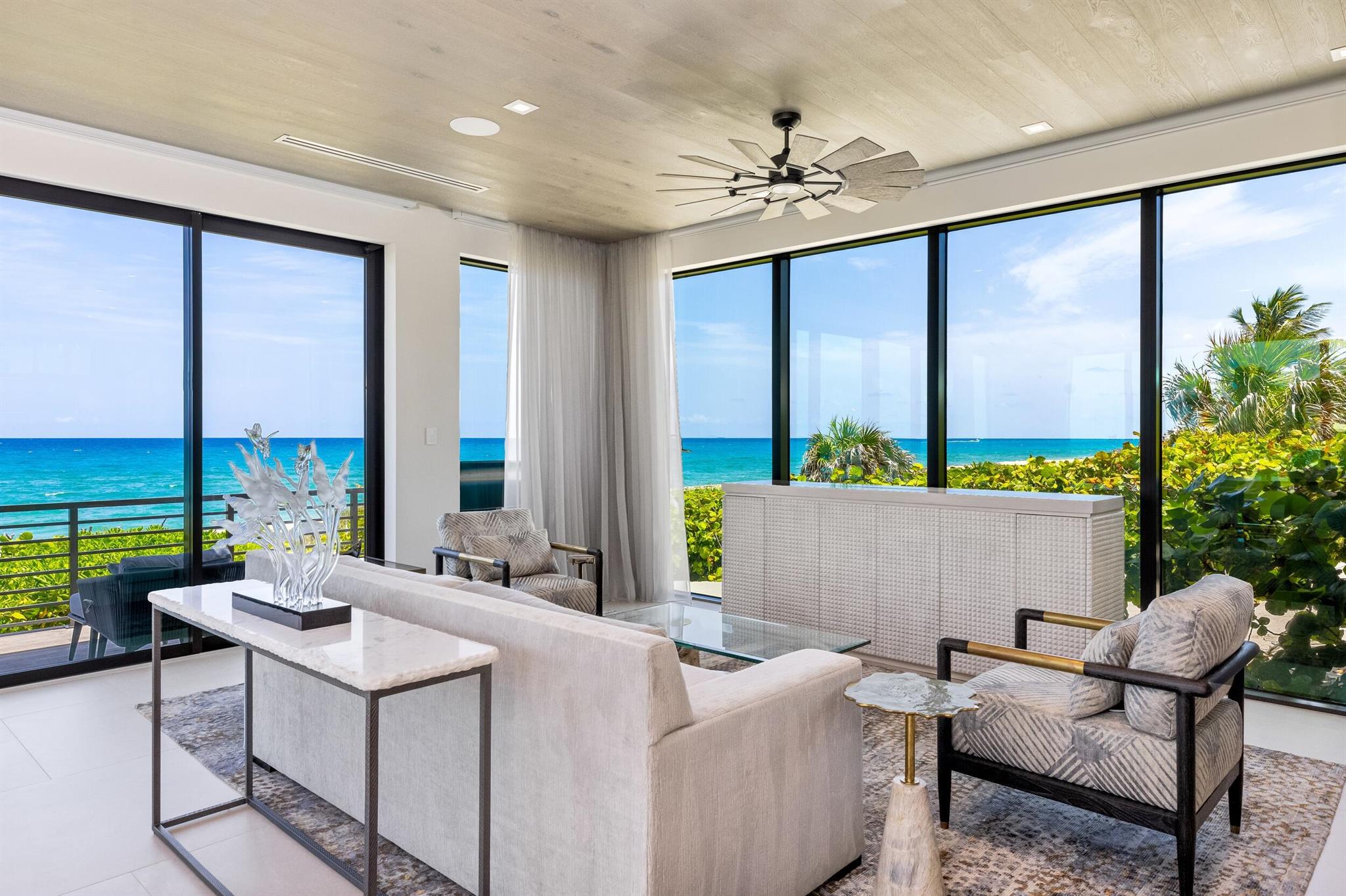 1660 S Ocean Boulevard