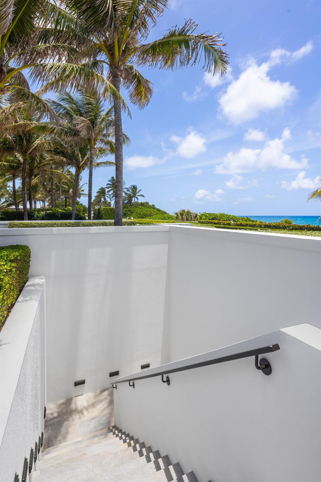 1660 S Ocean Boulevard