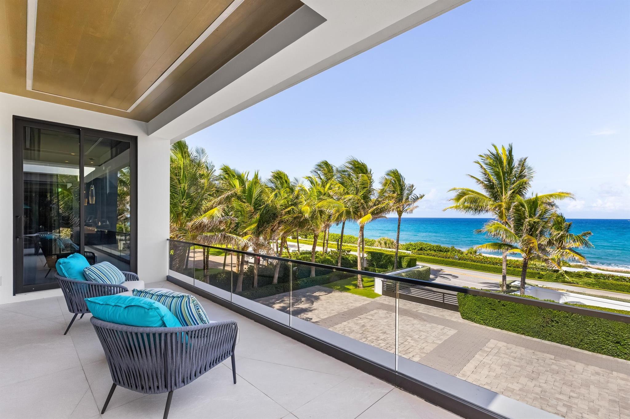 1660 S Ocean Boulevard