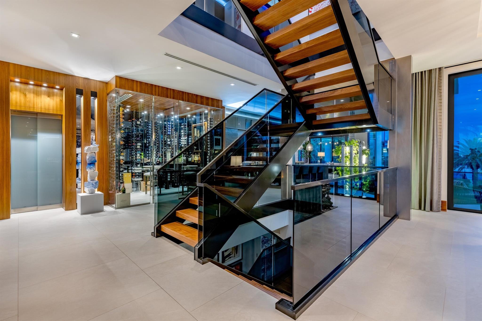 1660 S Ocean Boulevard