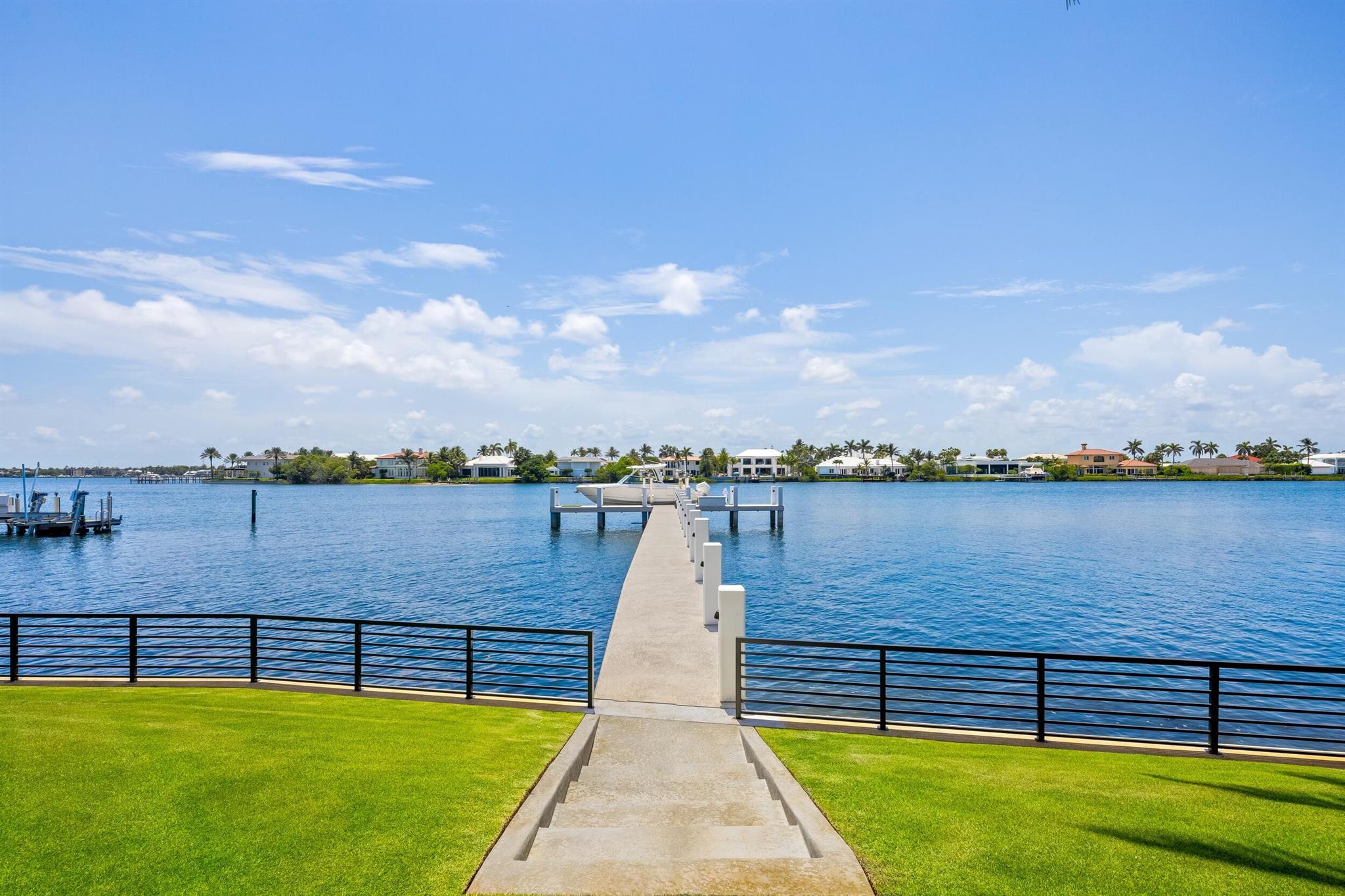 1660 S Ocean Boulevard