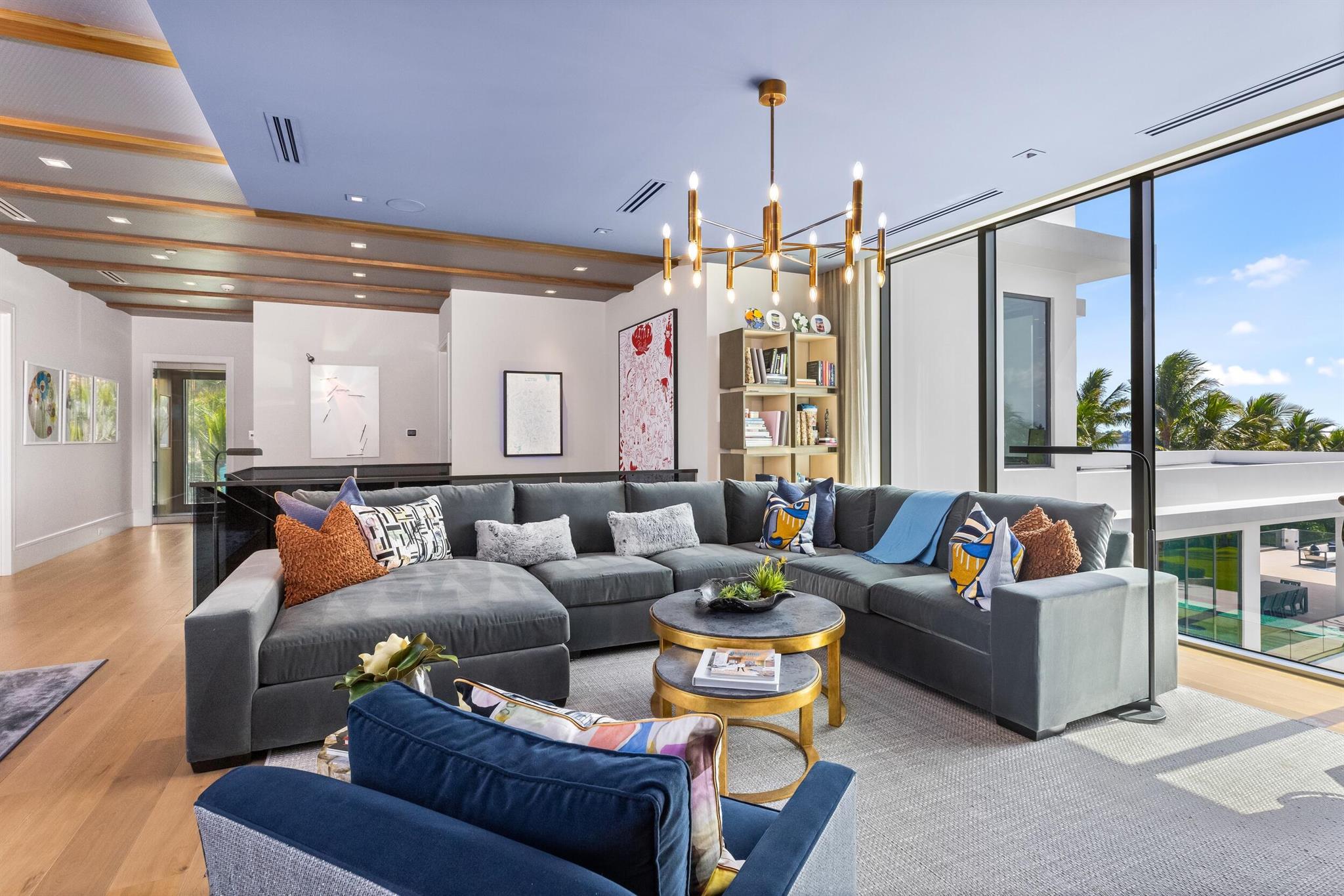 1660 S Ocean Boulevard