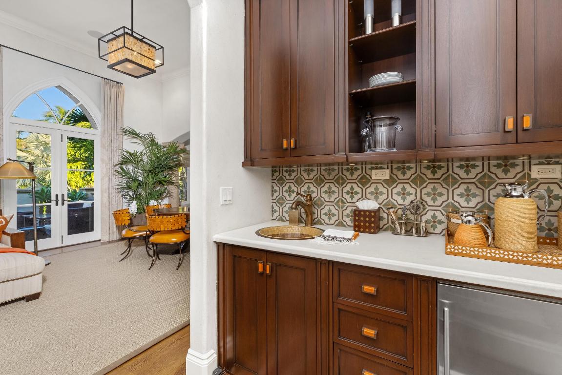 820 S Ocean Boulevard, Manalapan