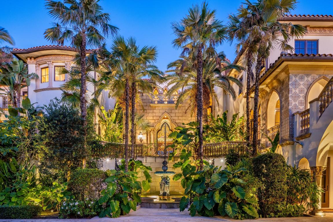 820 S Ocean Boulevard, Manalapan