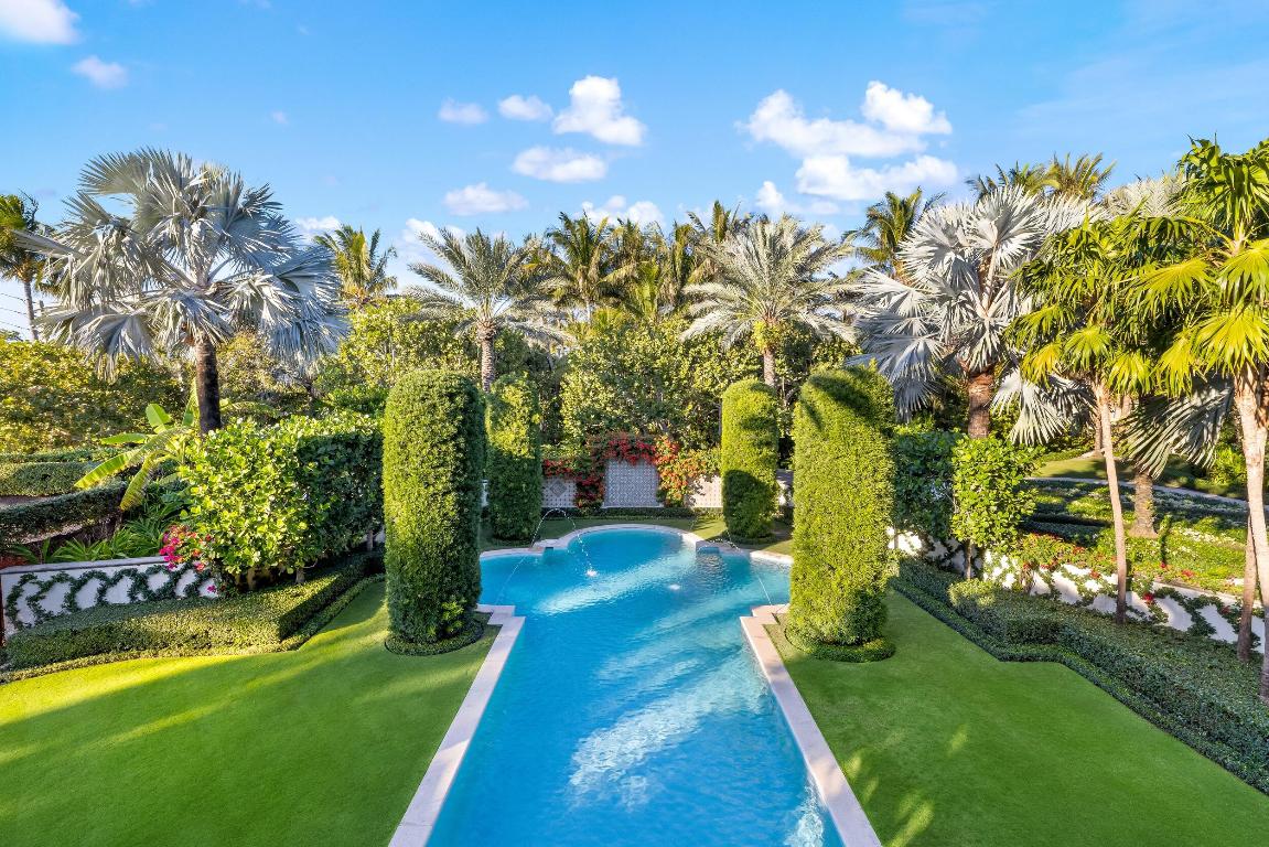 820 S Ocean Boulevard, Manalapan