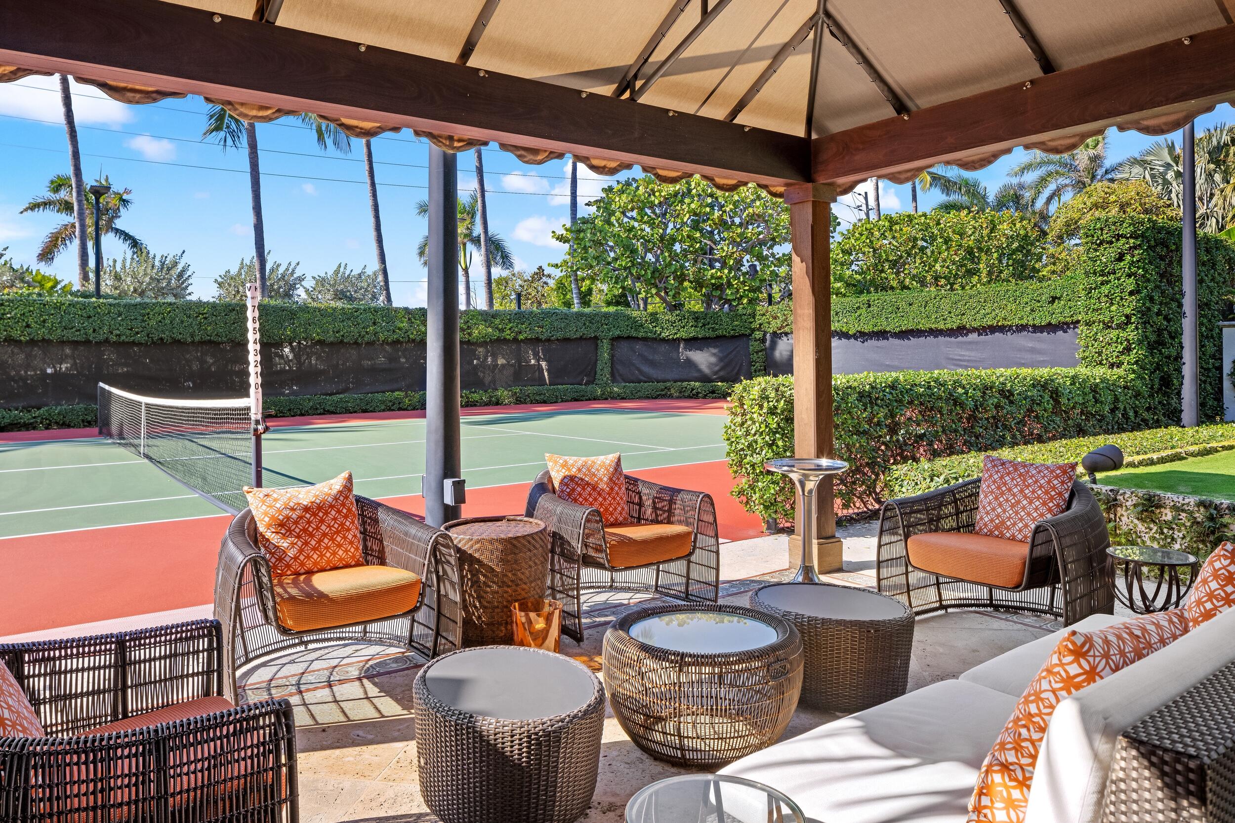 820 S Ocean Boulevard, Manalapan
