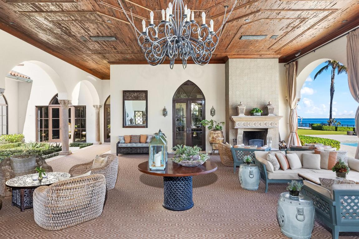 820 S Ocean Boulevard, Manalapan