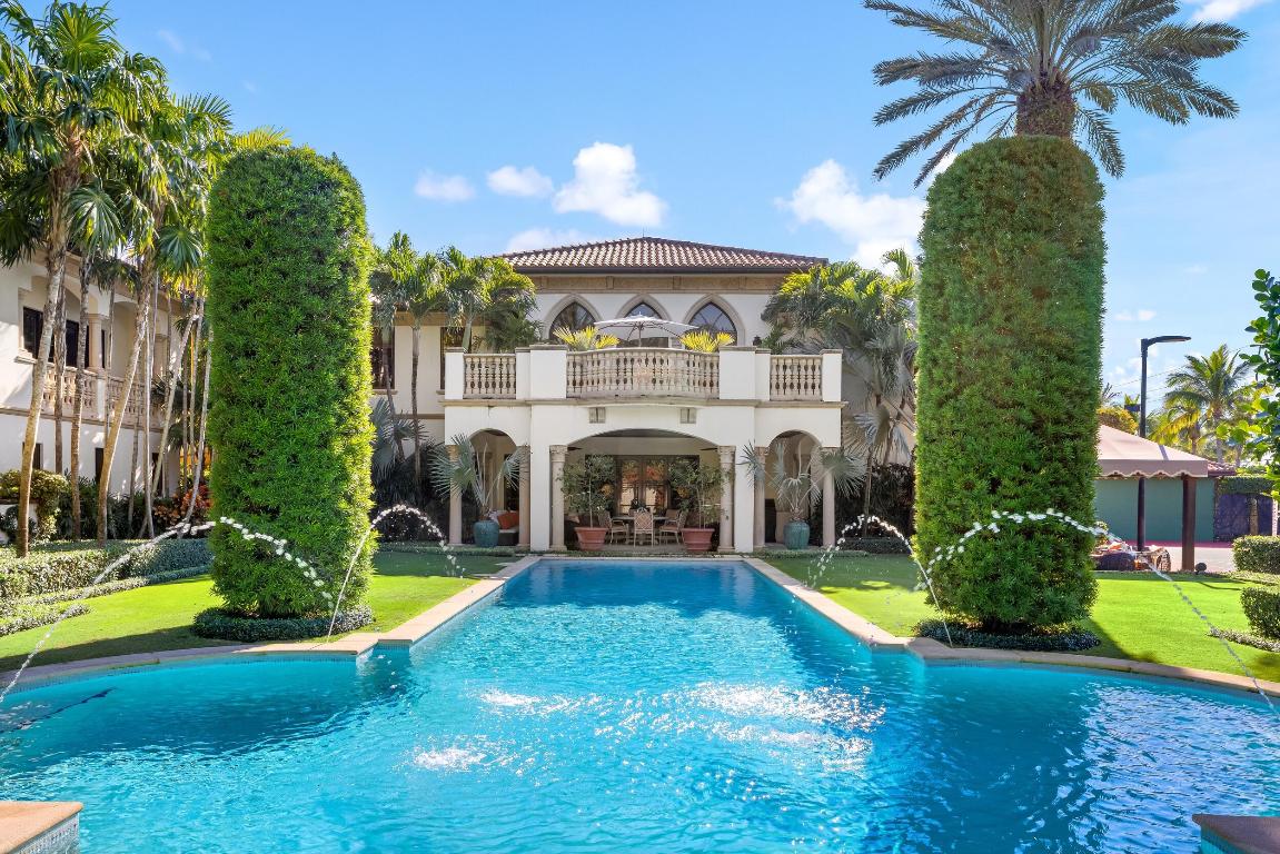 820 S Ocean Boulevard, Manalapan