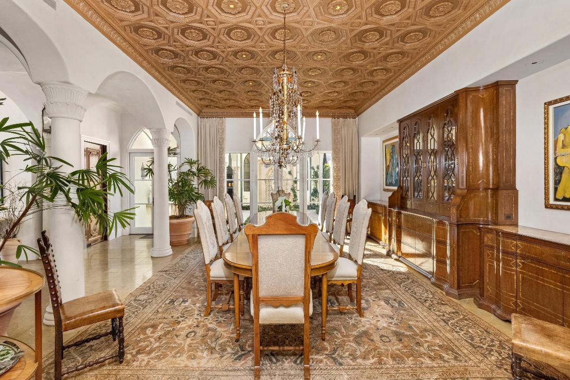 820 S Ocean Boulevard, Manalapan