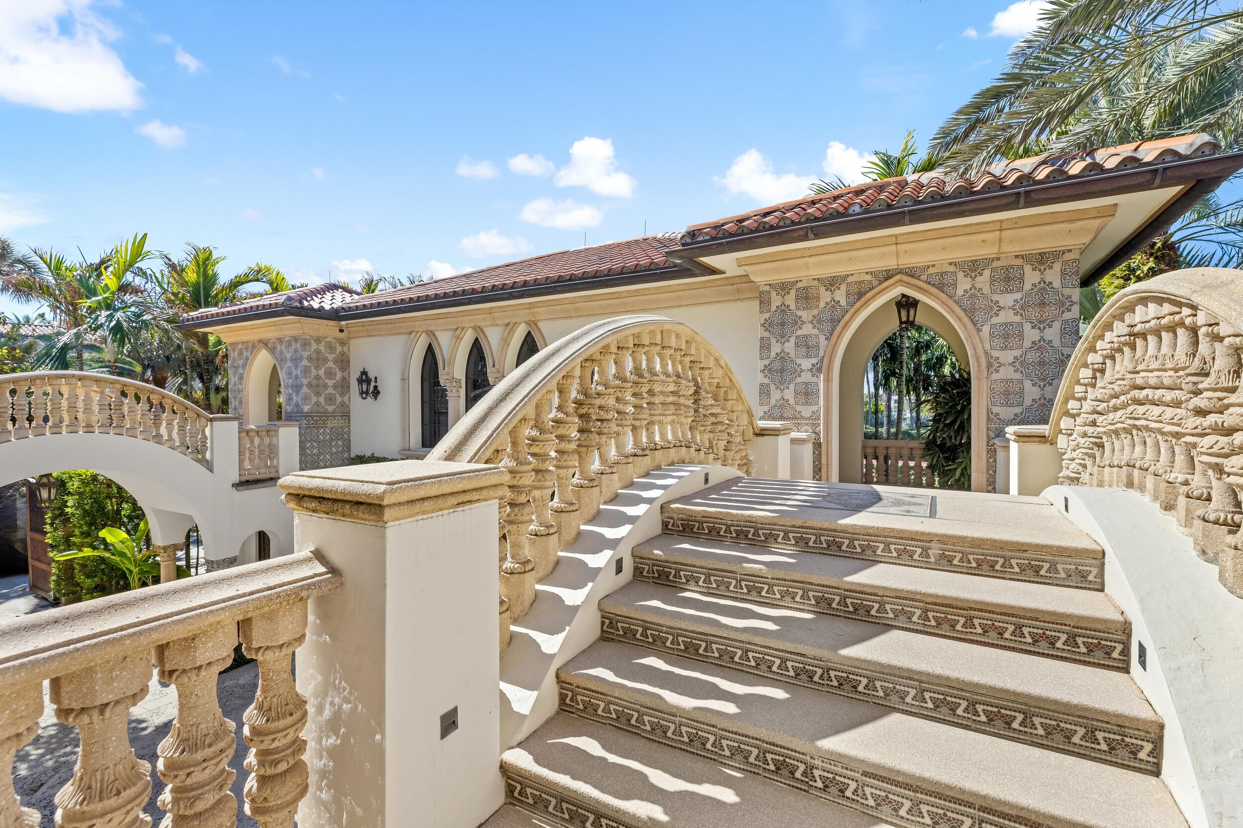 820 S Ocean Boulevard, Manalapan