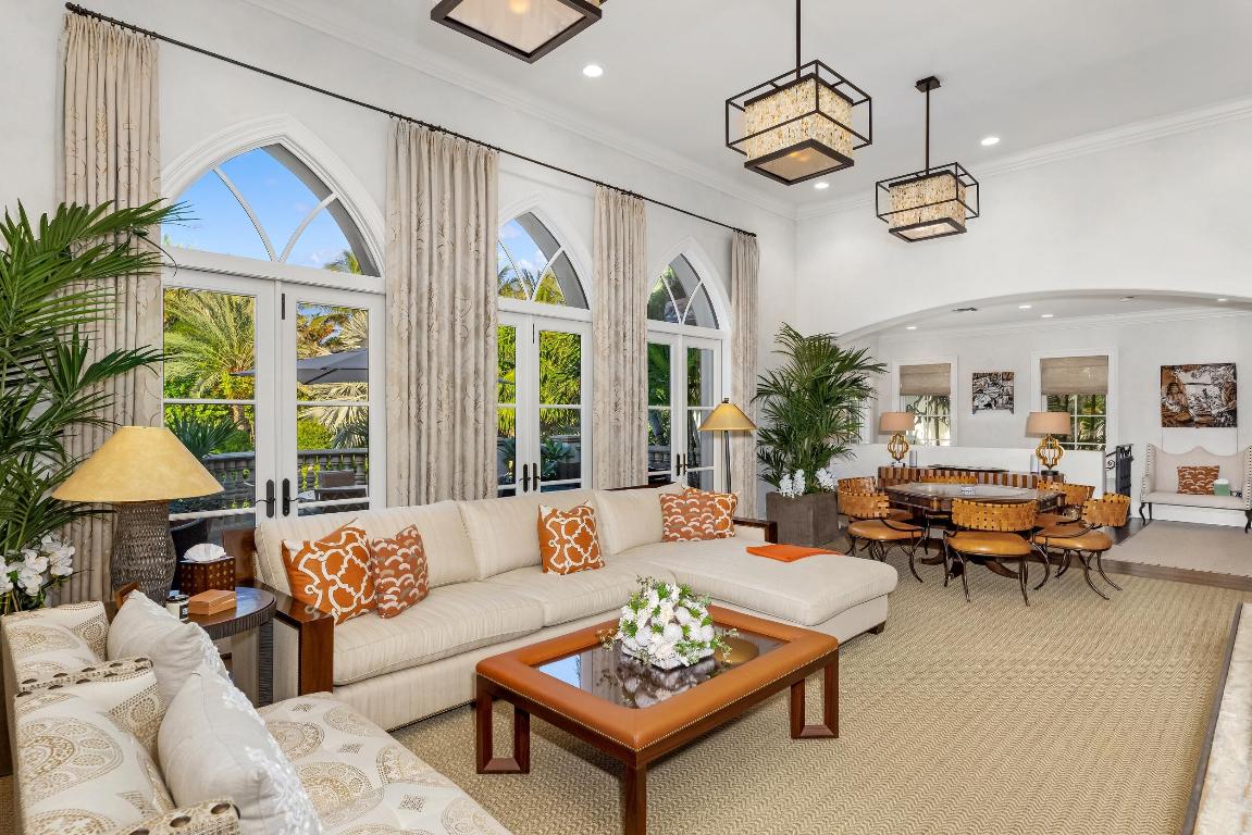 820 S Ocean Boulevard, Manalapan