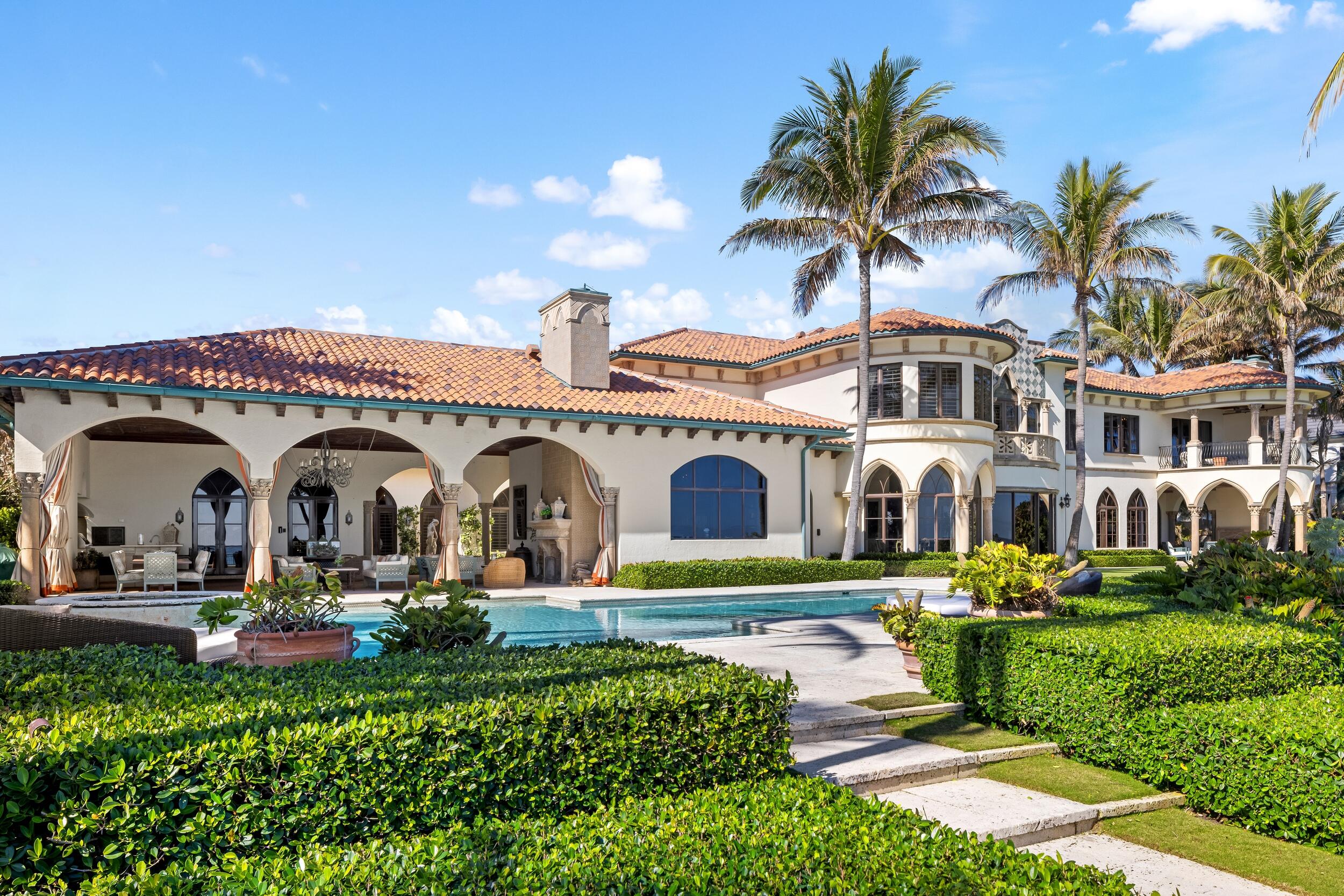 820 S Ocean Boulevard, Manalapan