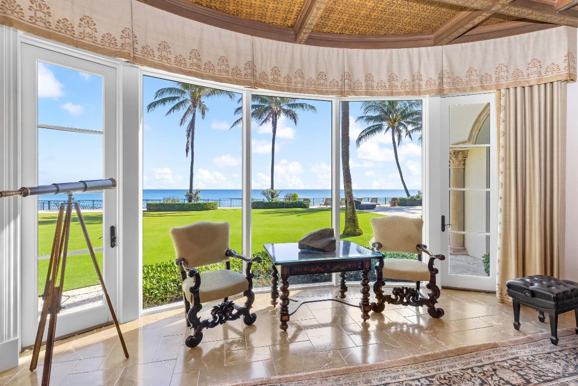 820 S Ocean Boulevard, Manalapan