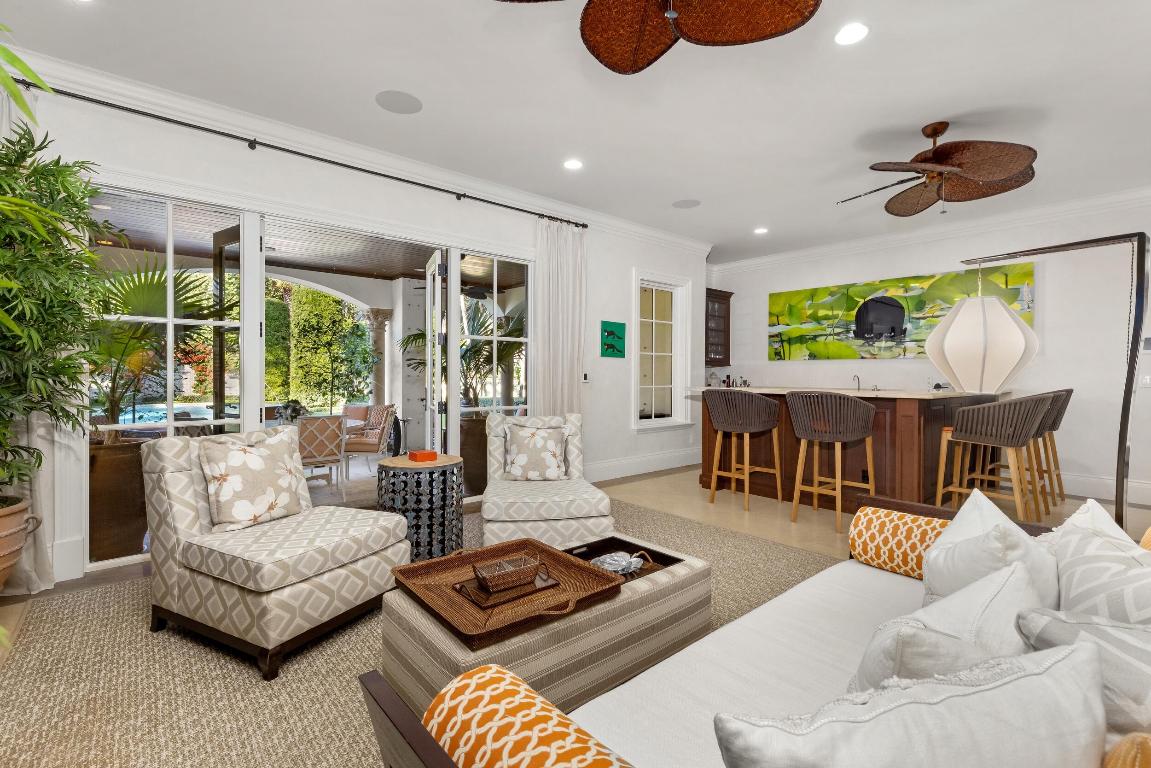 820 S Ocean Boulevard, Manalapan