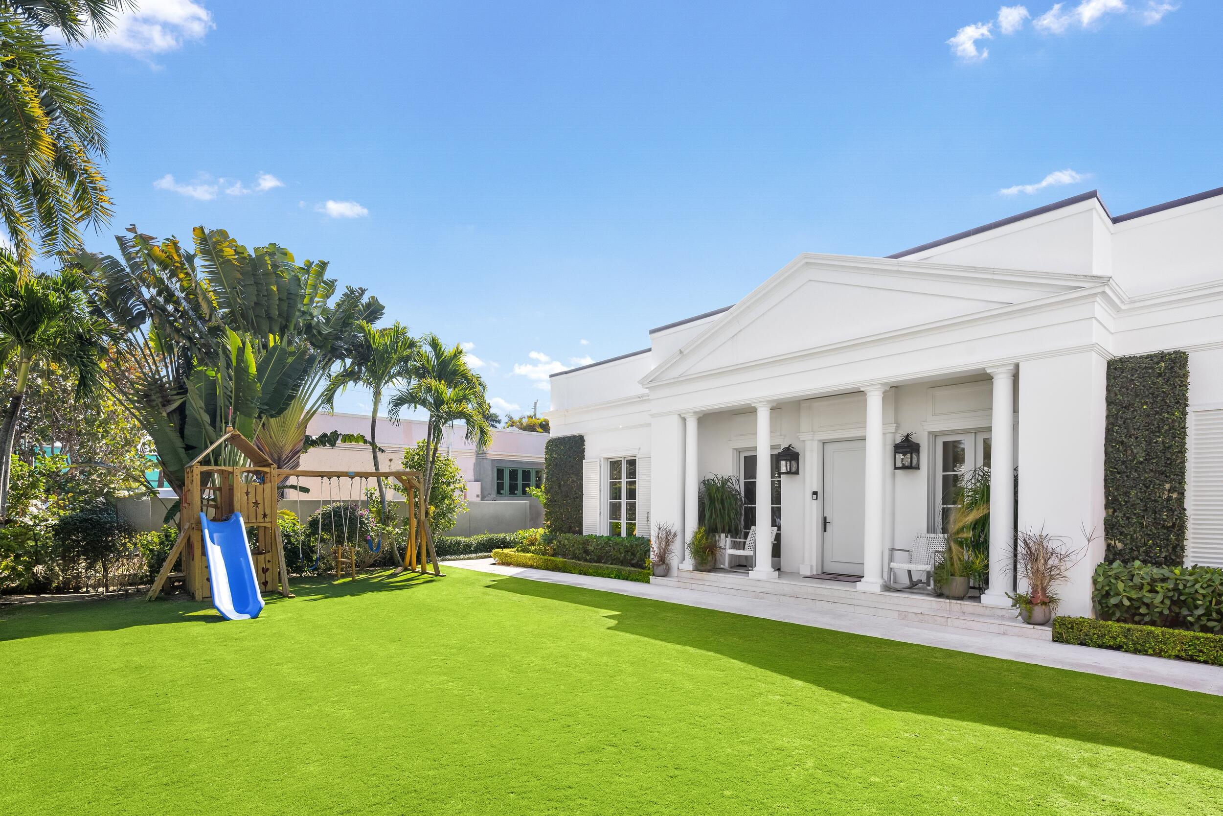 208 Sandpiper Drive