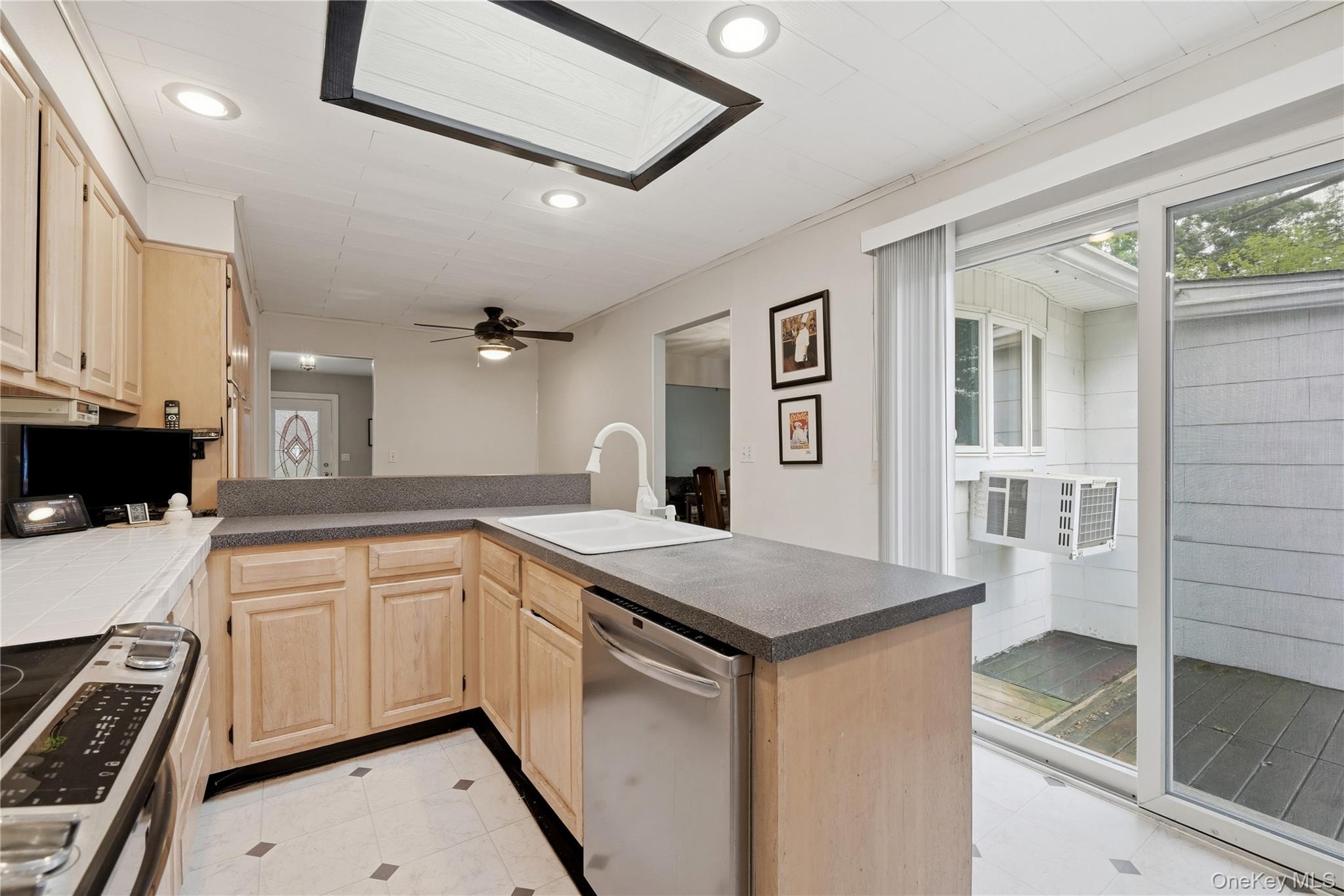289 Central Avenue