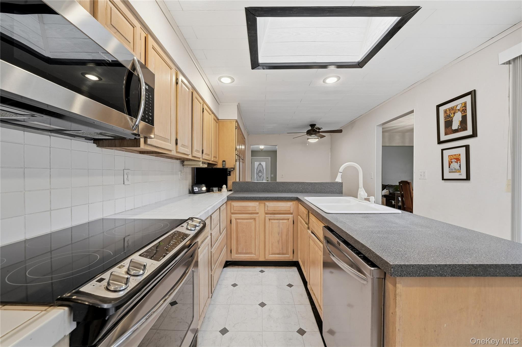 289 Central Avenue
