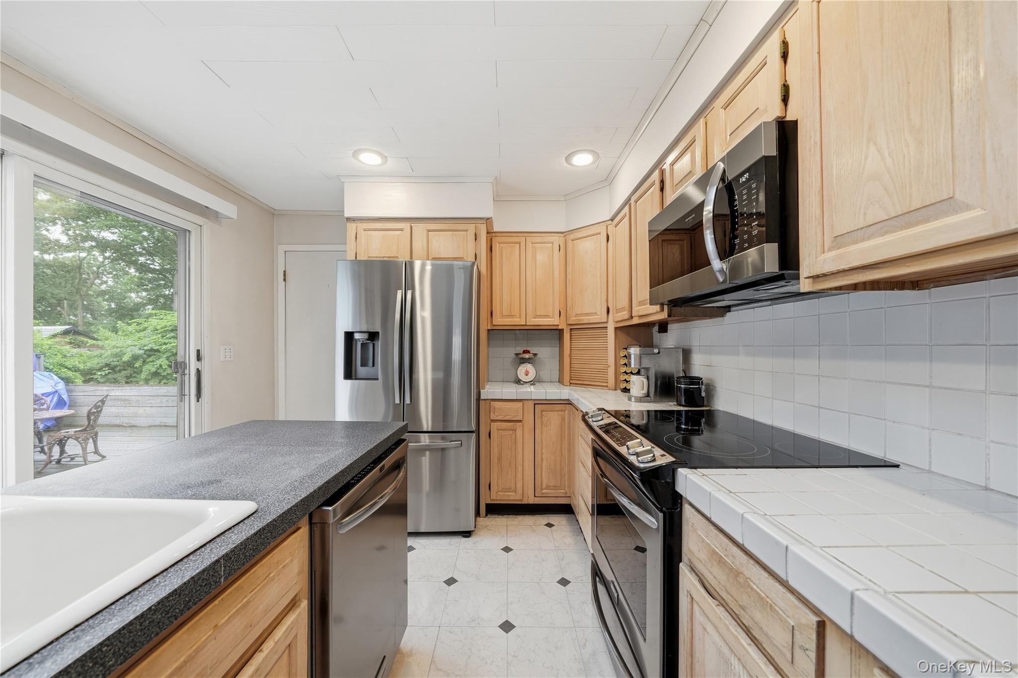 289 Central Avenue