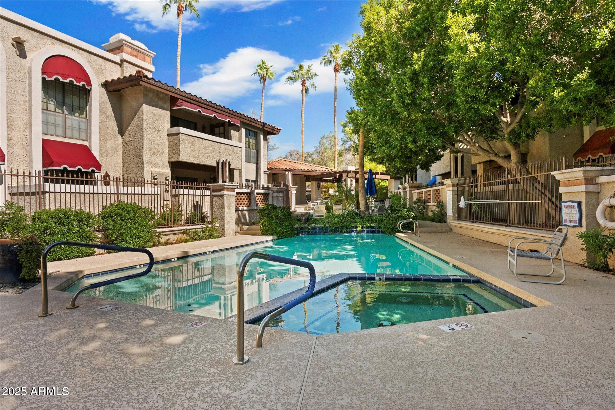 7557 N DREAMY DRAW Drive, 264, Phoenix Unit: 264