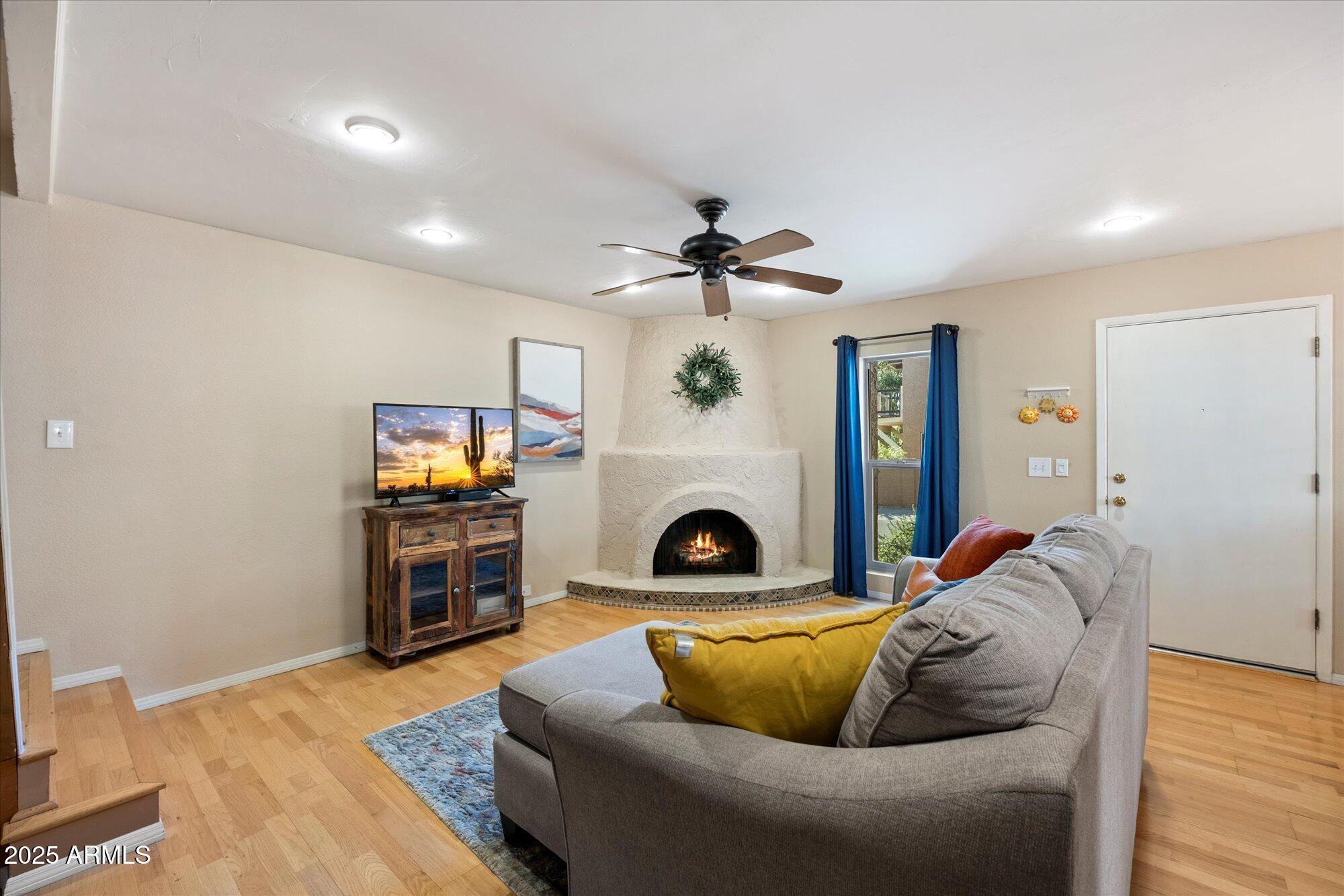 744 E NORTH Lane, 1, Phoenix Unit: 1