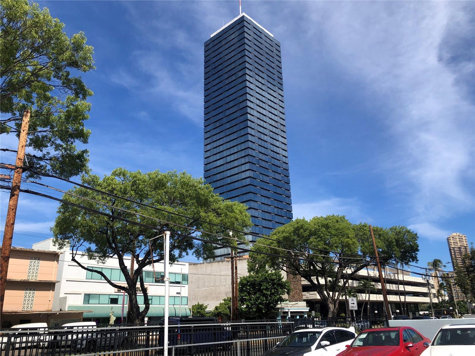 1750 Kalakaua Avenue 607