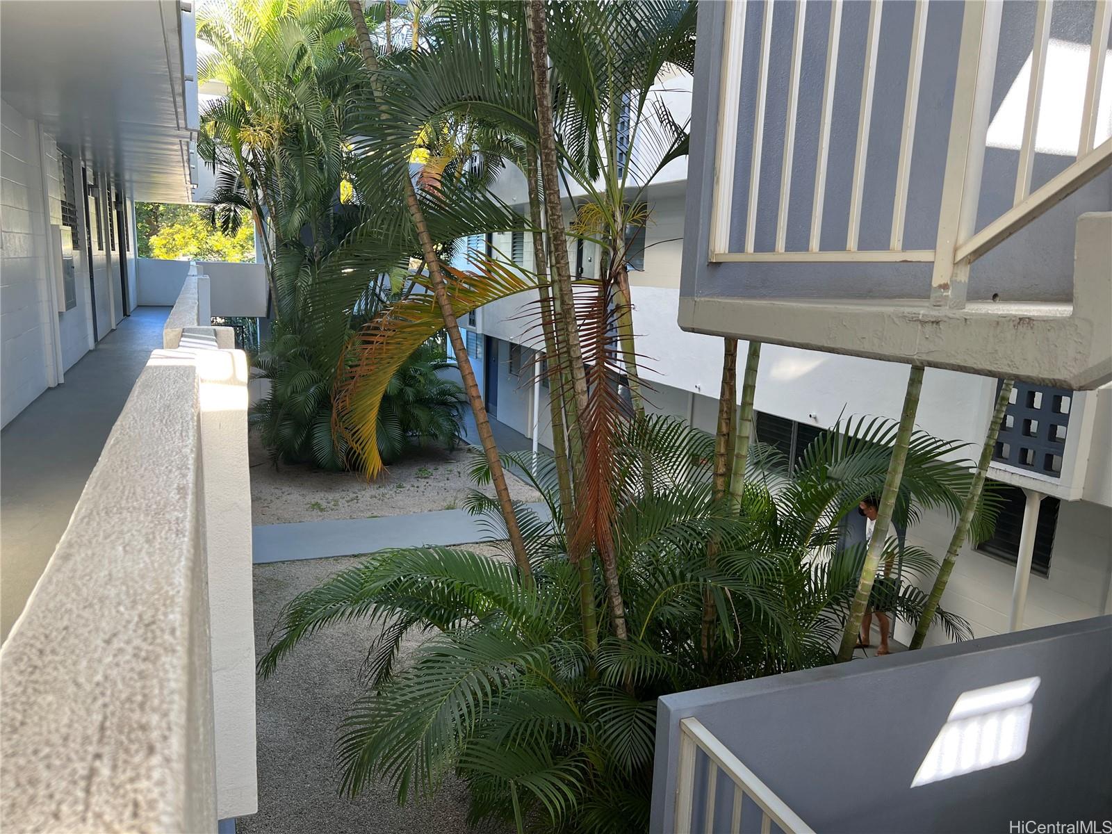 1870 Lusitana Street 201