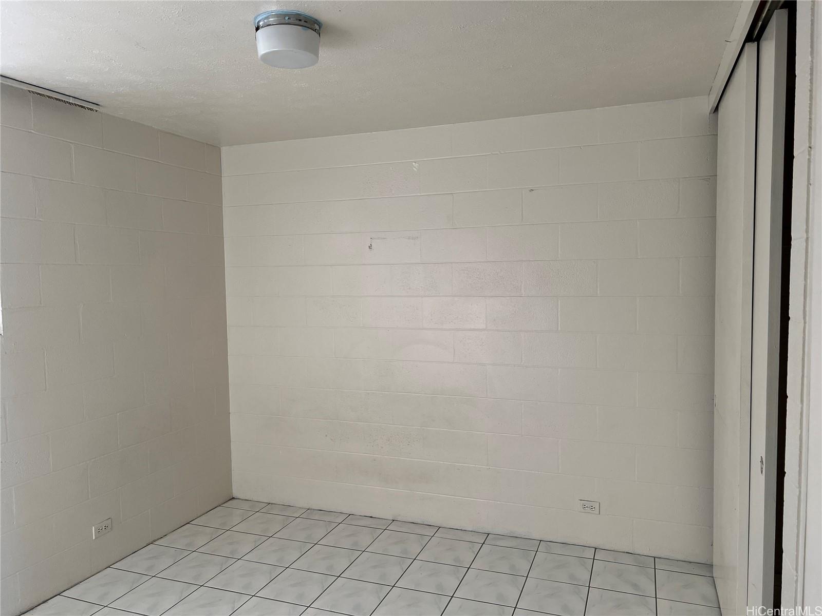 1870 Lusitana Street 201