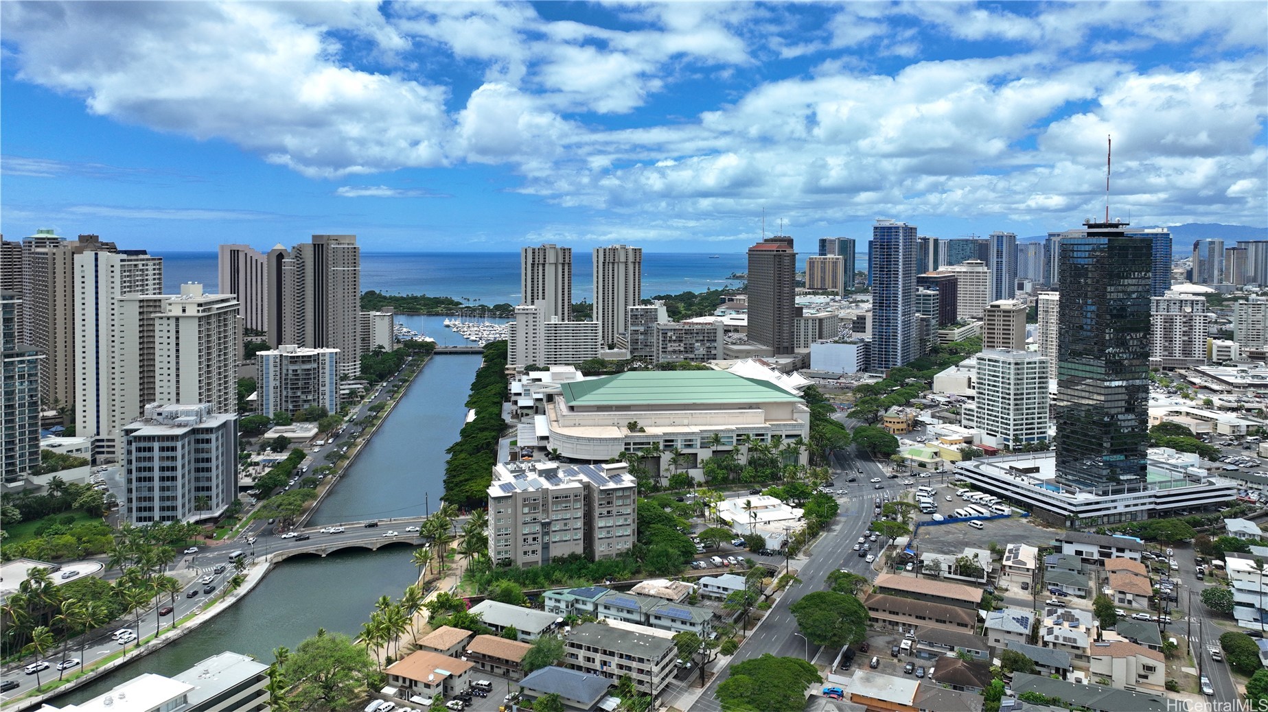 1867 Kapiolani Boulevard