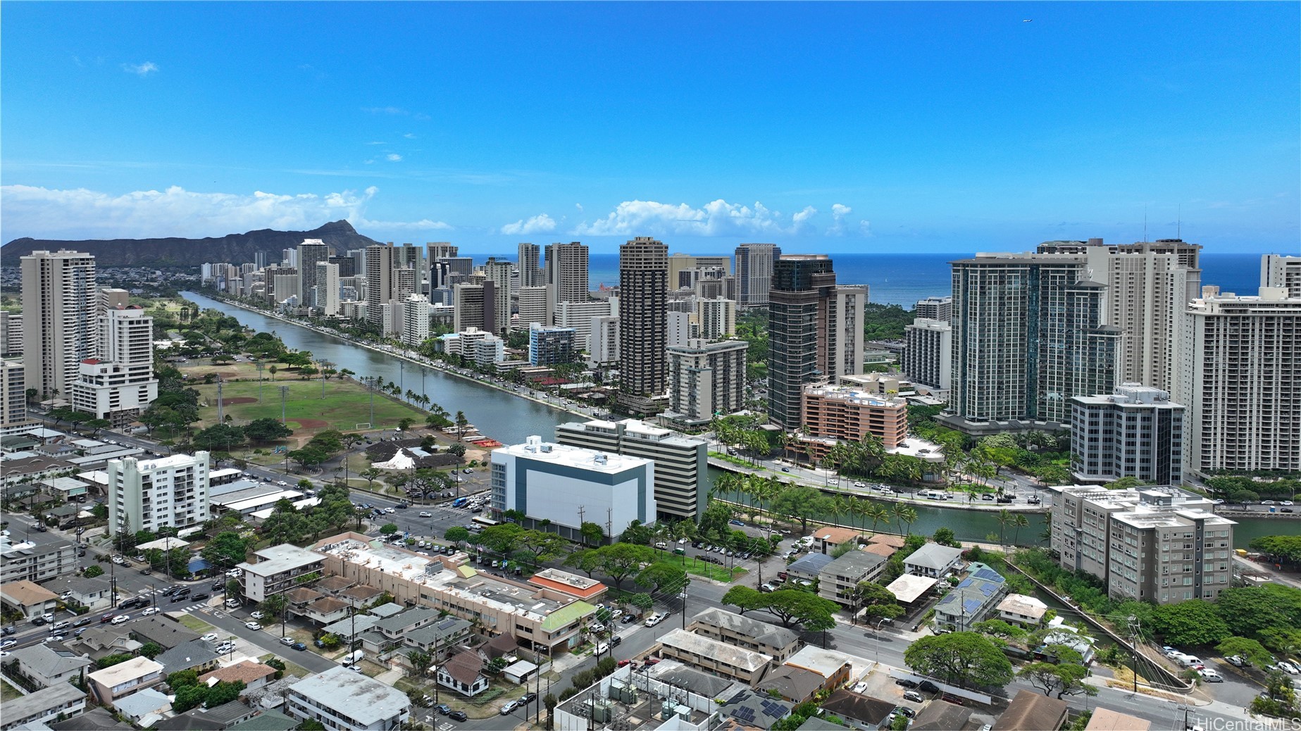 1867 Kapiolani Boulevard Mainhouse, A & B