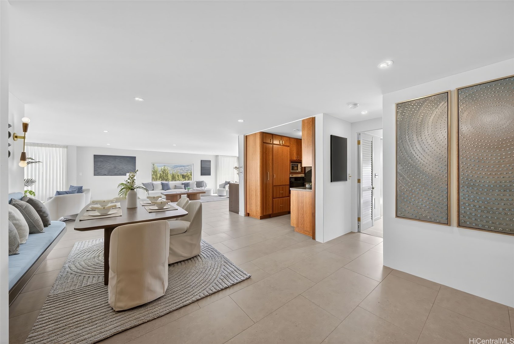 2979 Kalakaua Avenue 804