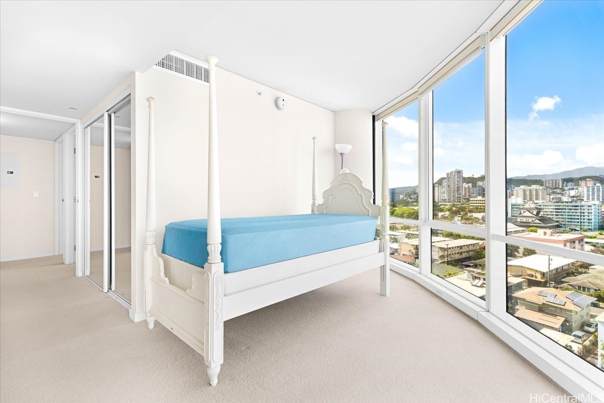 1296 Kapiolani Boulevard II1103