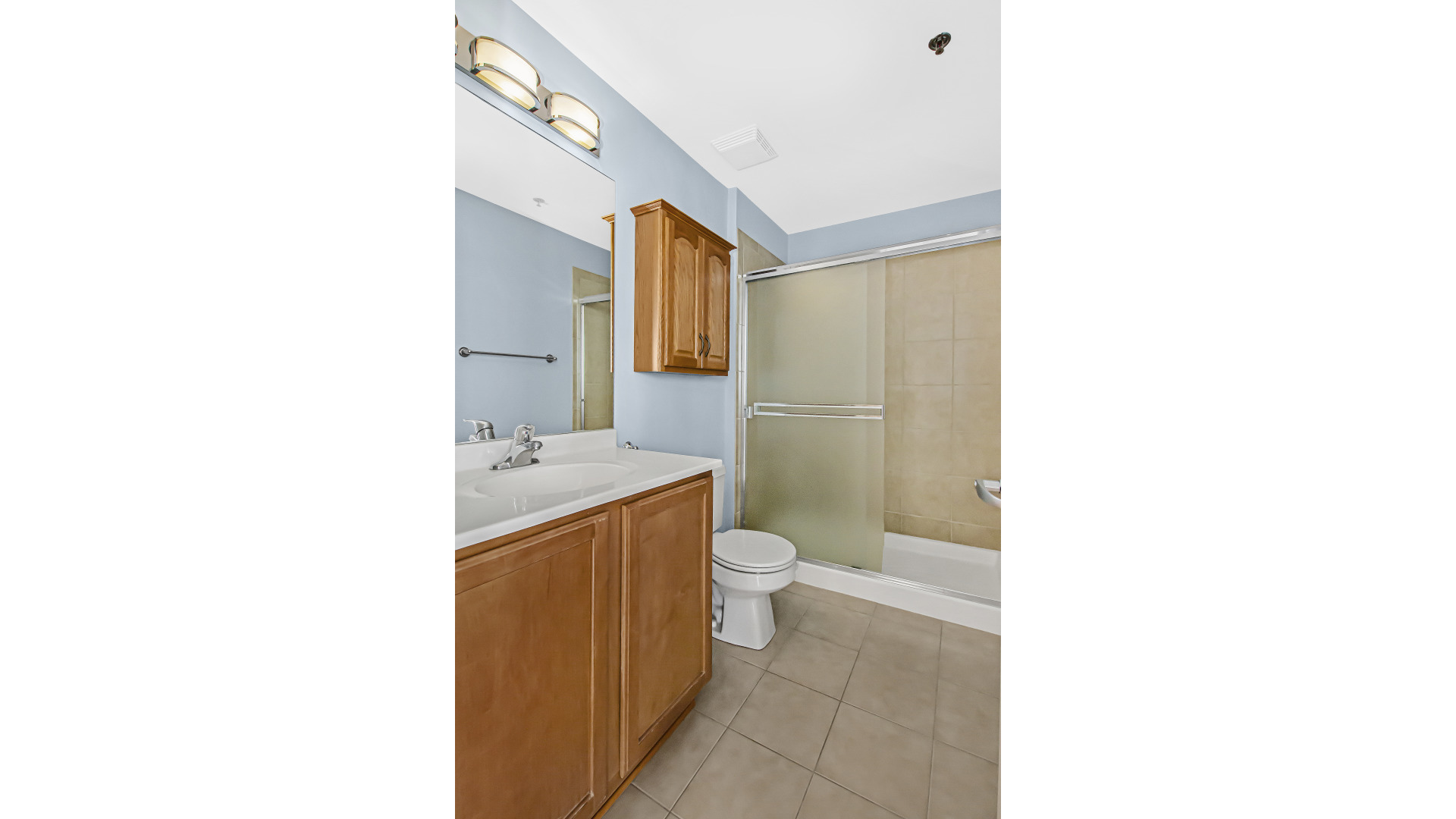 210 S Des Plaines Street Unit: 2111