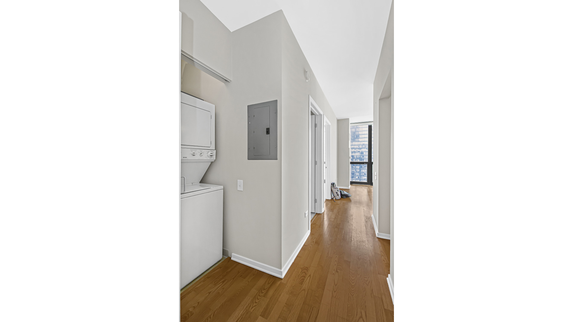 210 S Des Plaines Street Unit: 2111